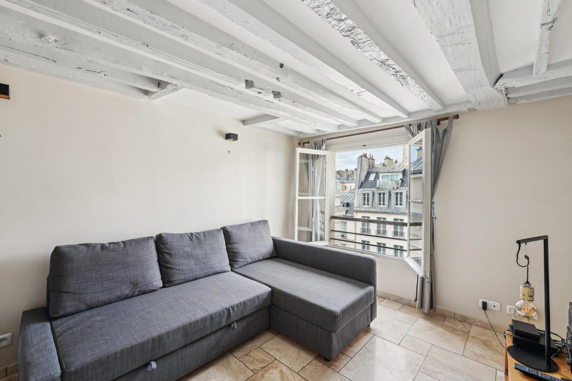 Orsay Invalides - Lille 1bdr By B'your Appartamento