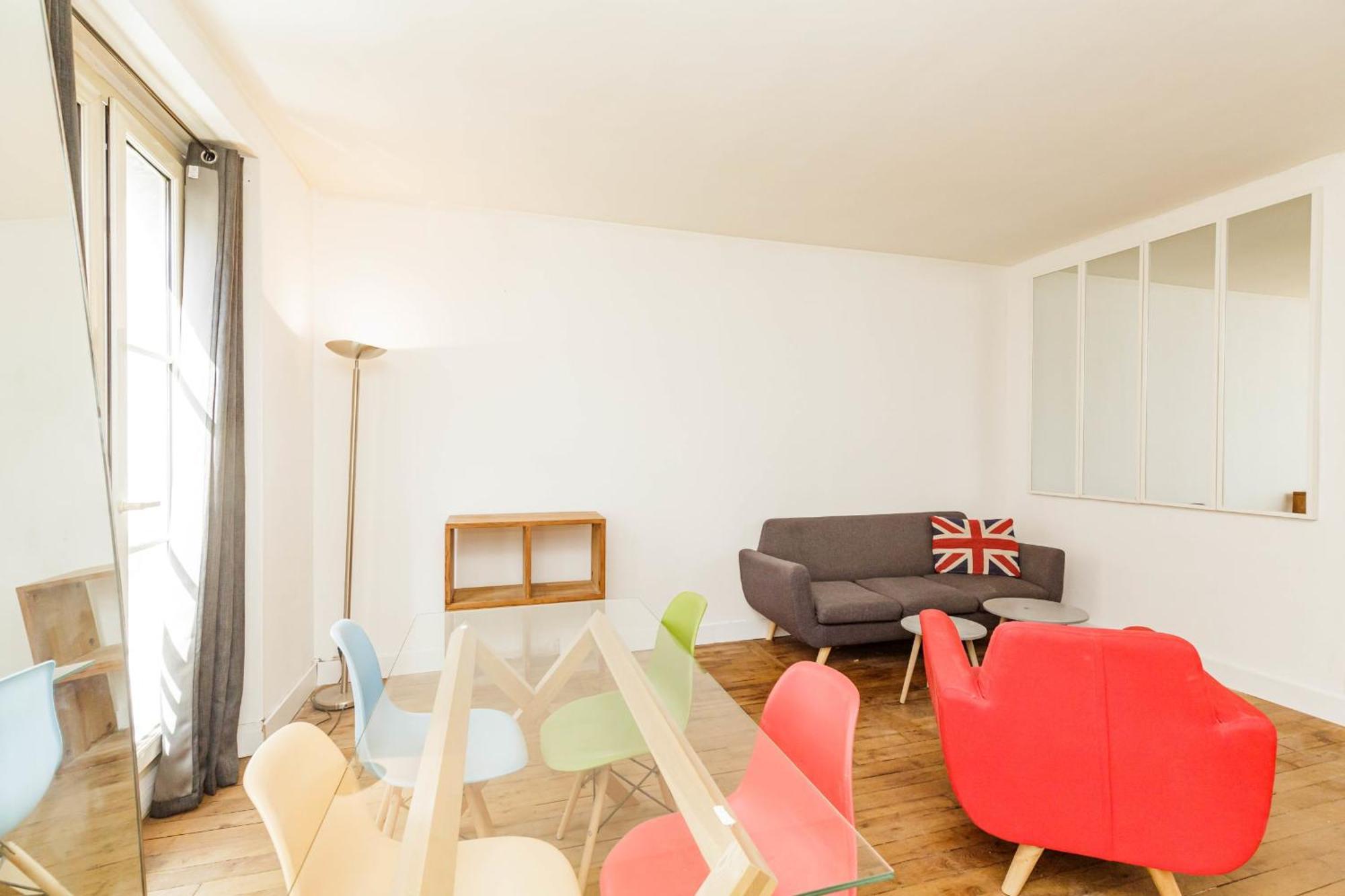 Spacious In 11eme Parigi