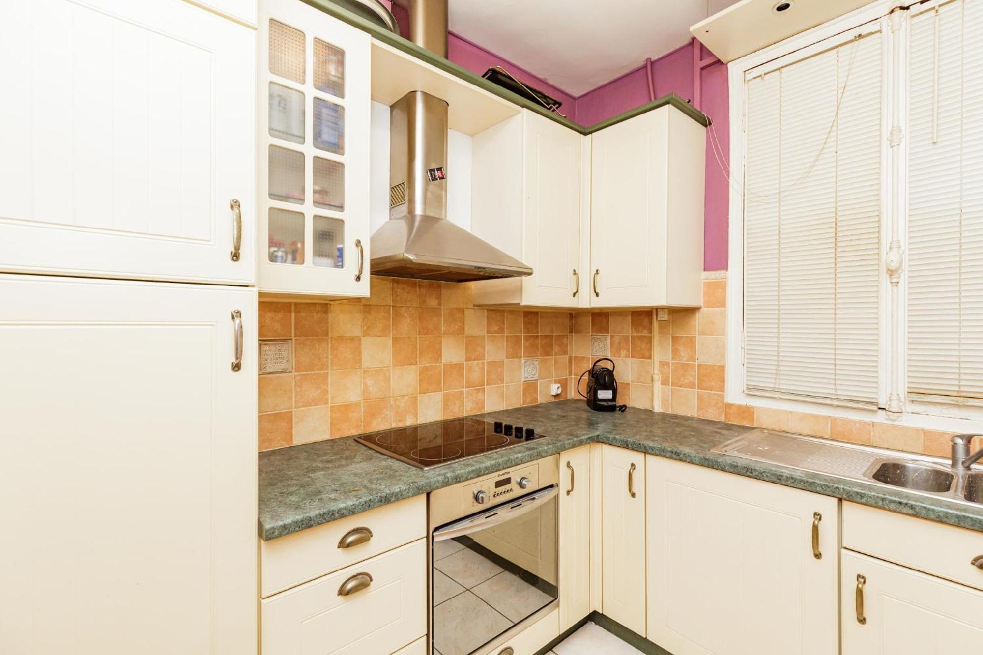 Spacious In 11eme Appartamento Parigi