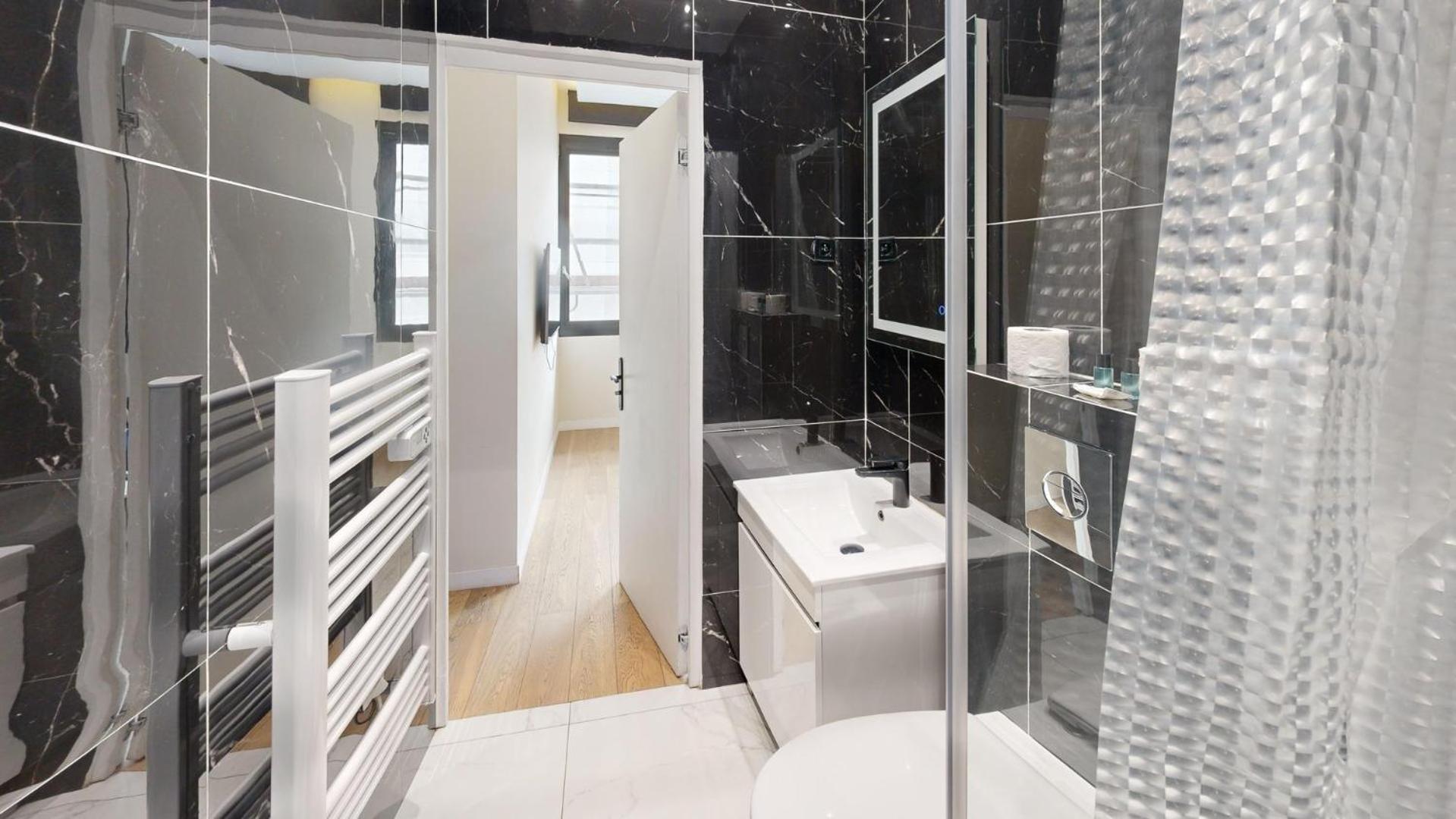 Apartment Bluestay 57 - A Paris