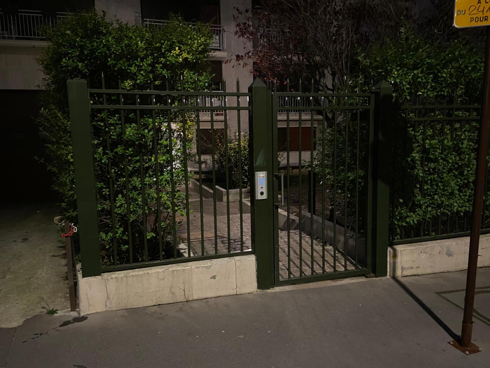 Du 12eme, Parking Gratuit Et Metro