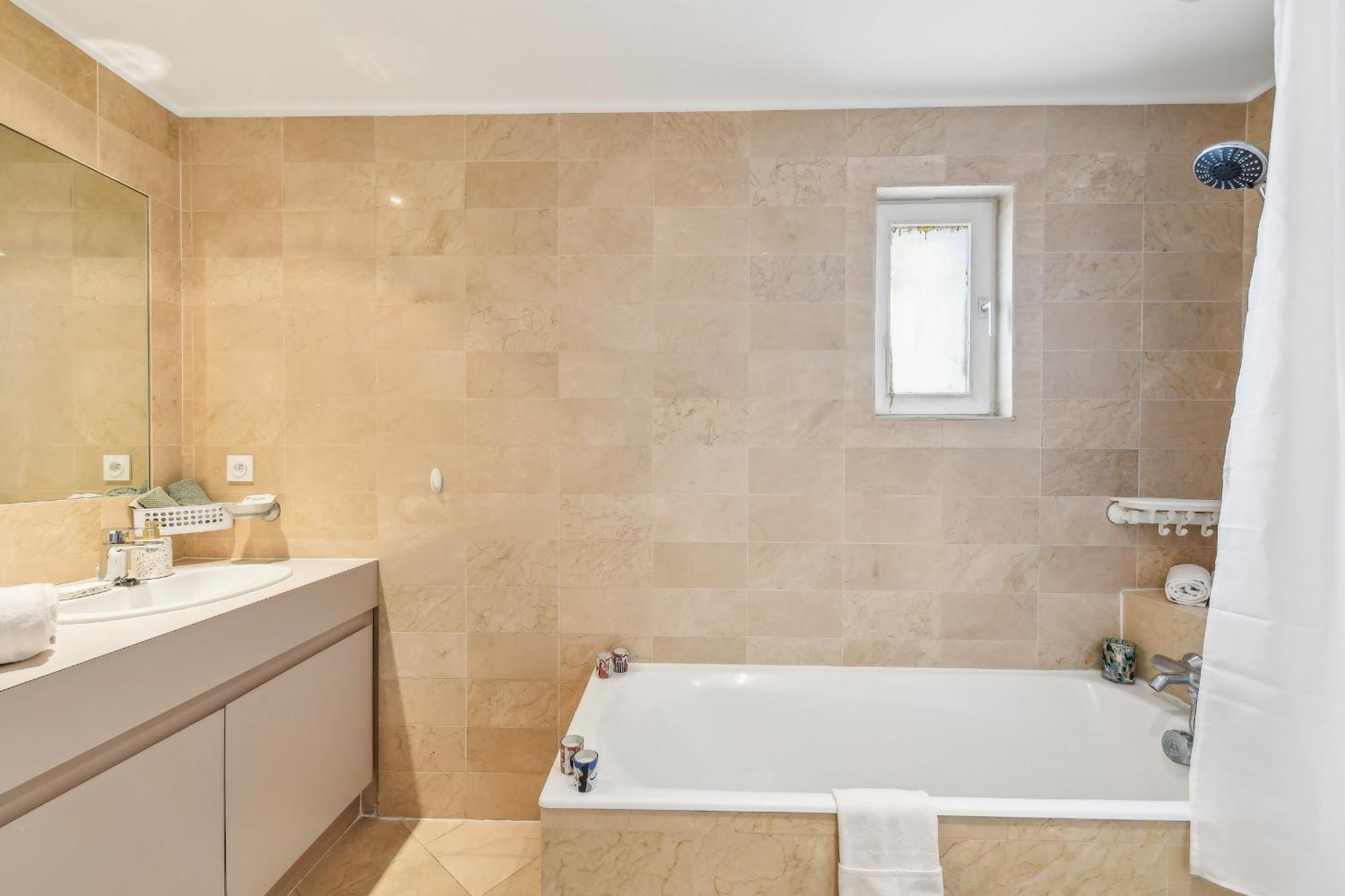 Appartamento Galeries Lafayette Haussmann - 1br - Cityapartmentstay *