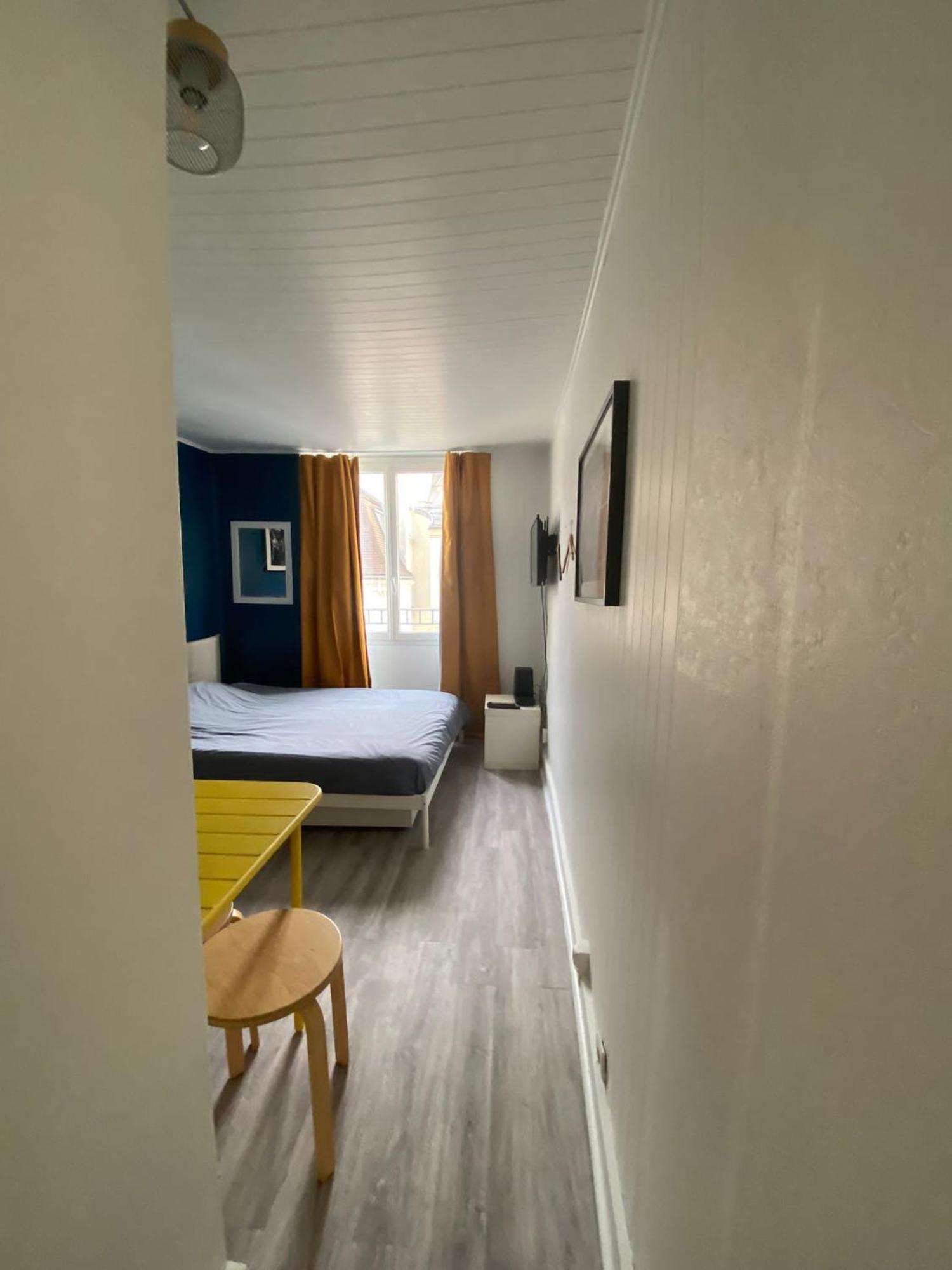Bright Flat * Parigi