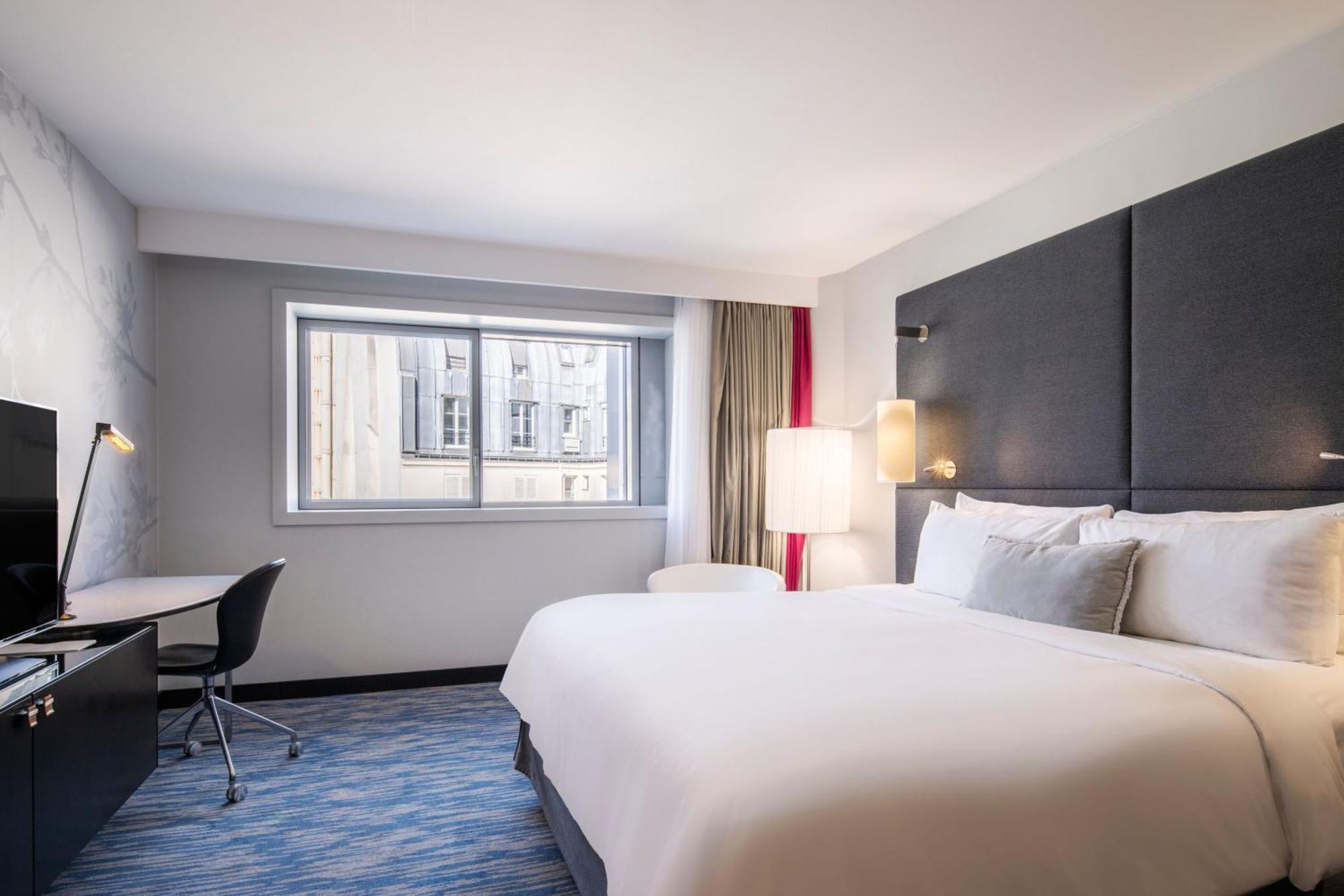 Renaissance Arc De Triomphe 5* Parigi