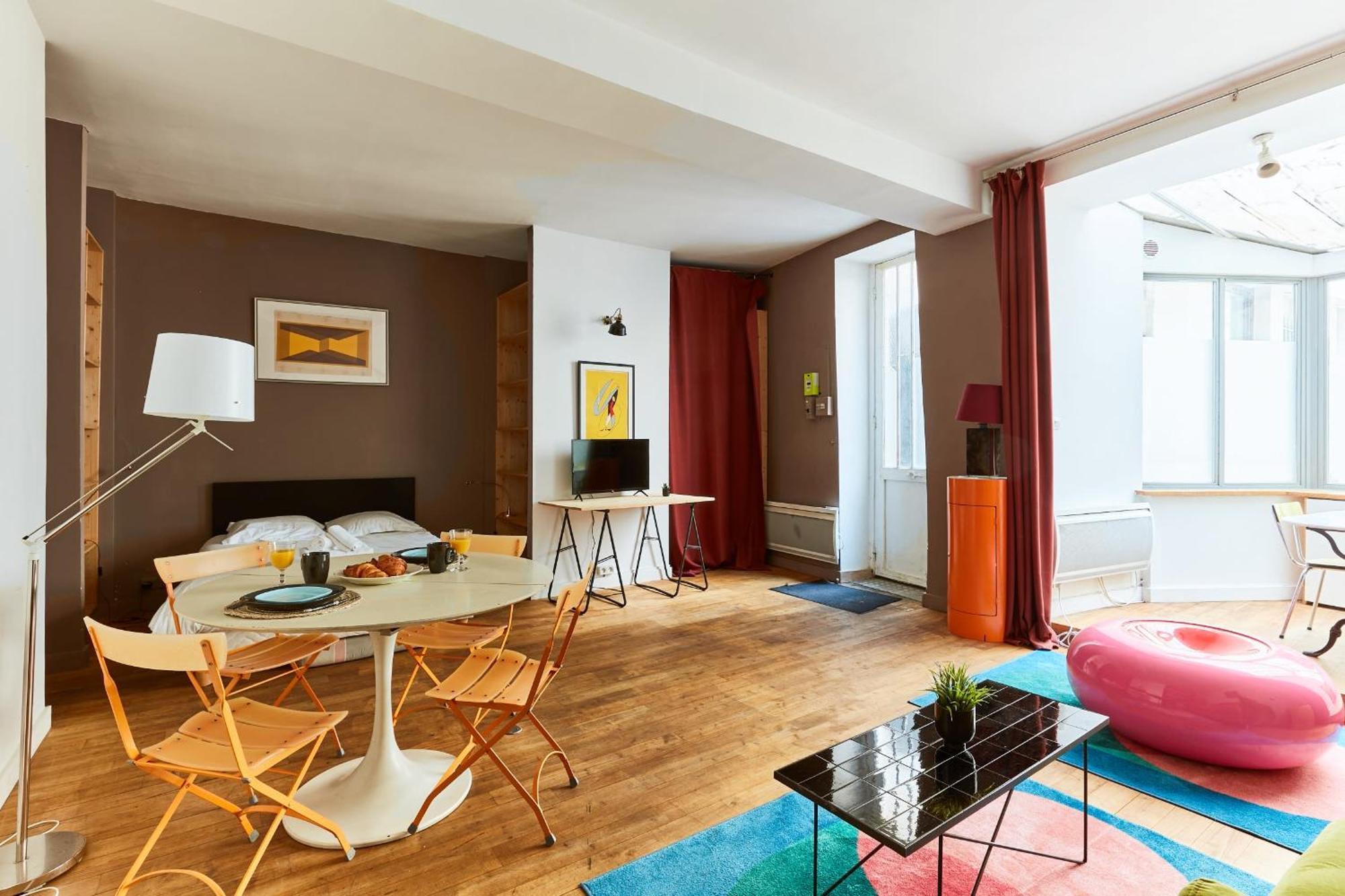 Apartment Heart Of Montorgueil - Cityapartmentstay Paris