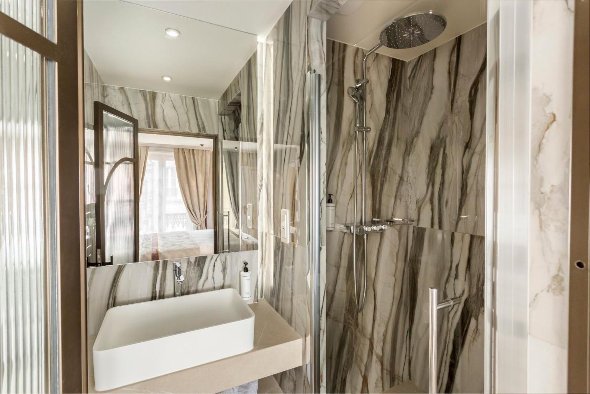 Apartment Merveil - Signature - Opera - Rougemont Iii