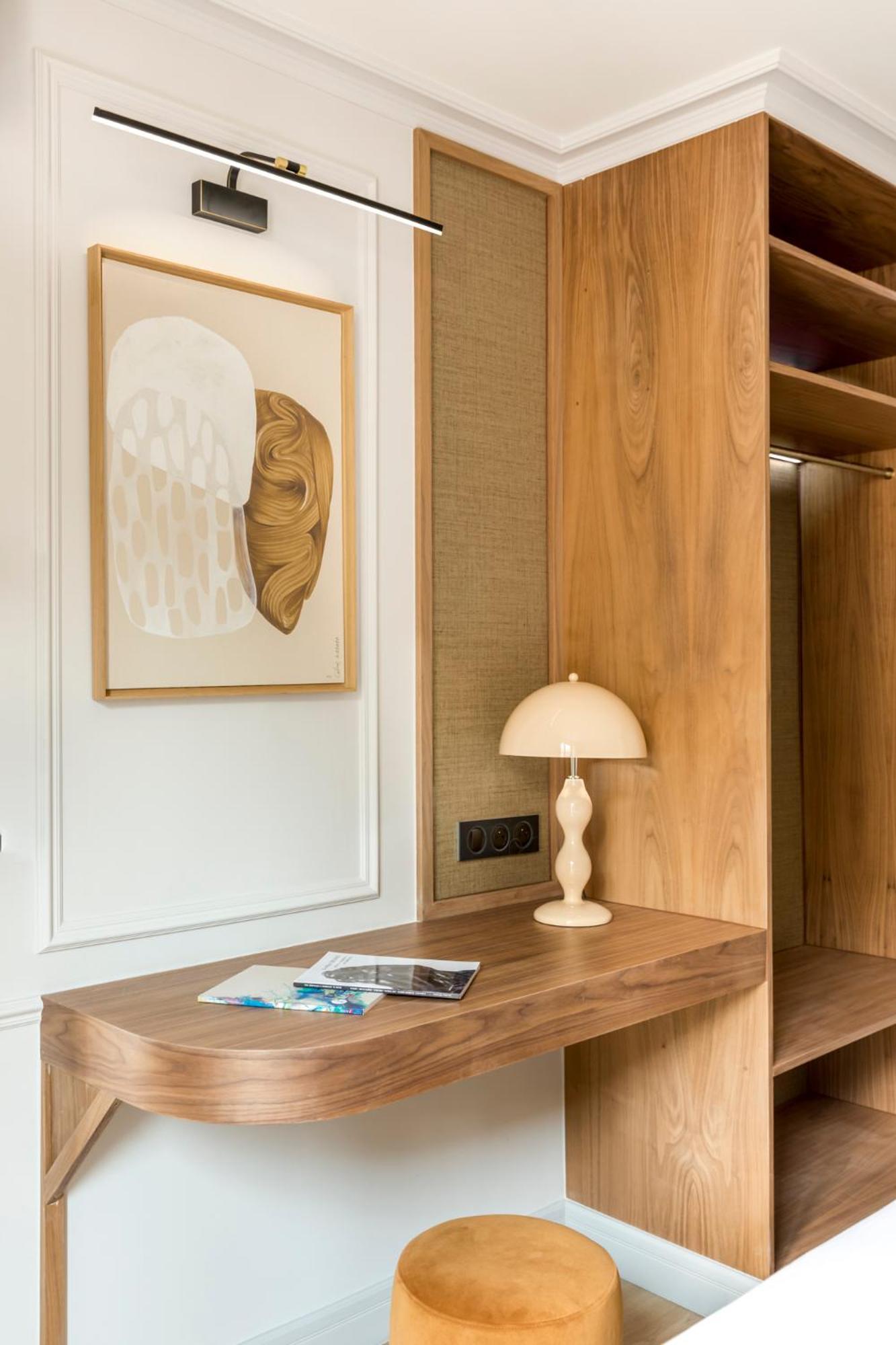 Merveil - Signature - Opera - Rougemont Iii Apartment