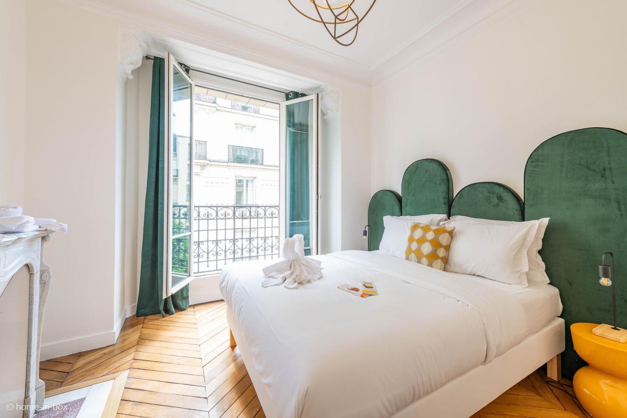 Hotelhome 16 3*