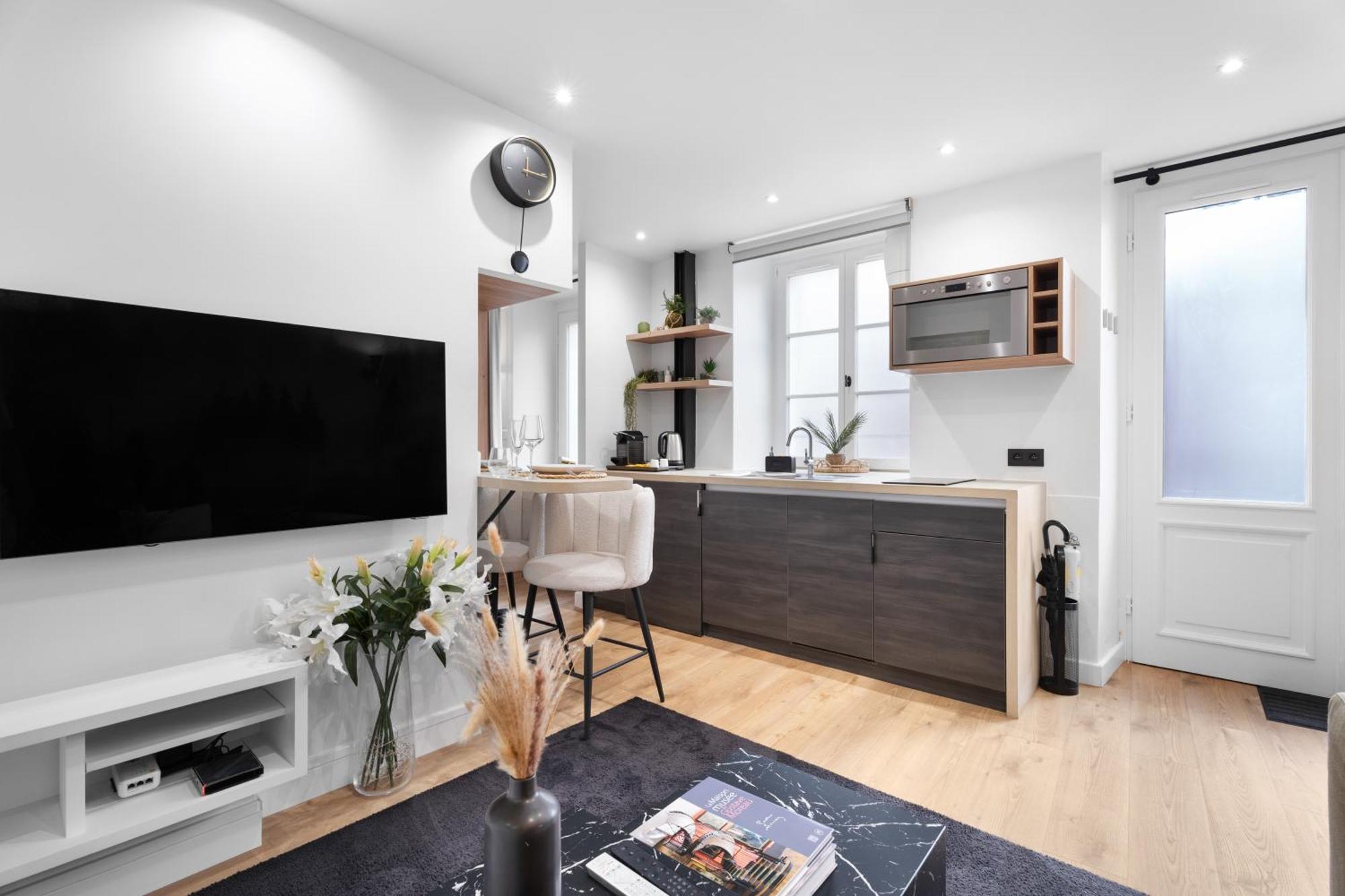 30m2 Cosy A 5 Min A Pied Du Musee Du Louvre Parigi