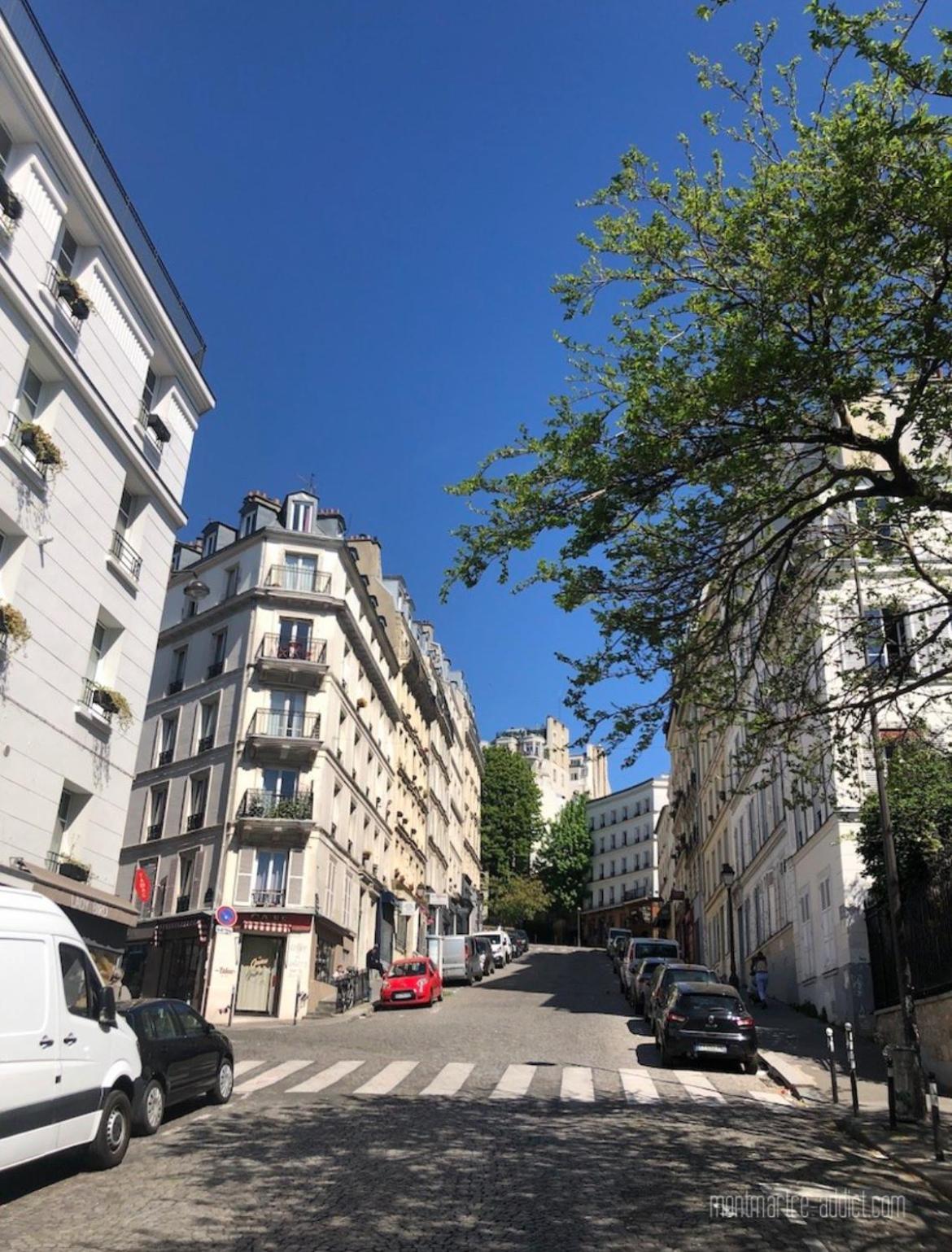 Entier Aux Abbesses - Montmartre - Flat In Montmartre Apartment *