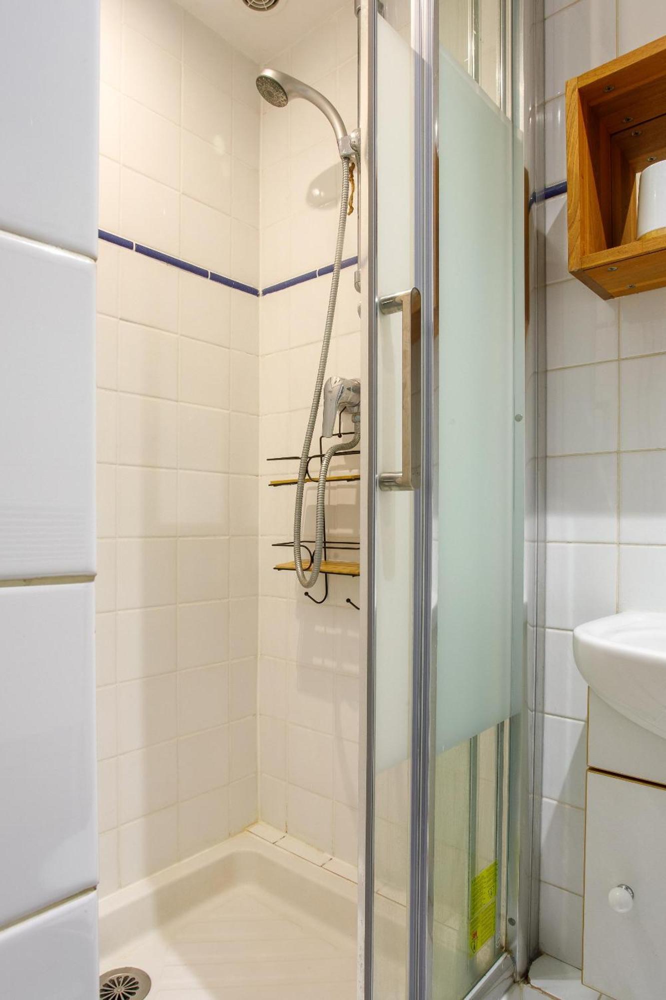 Appartamento Charming Studio With Patio Passerelle