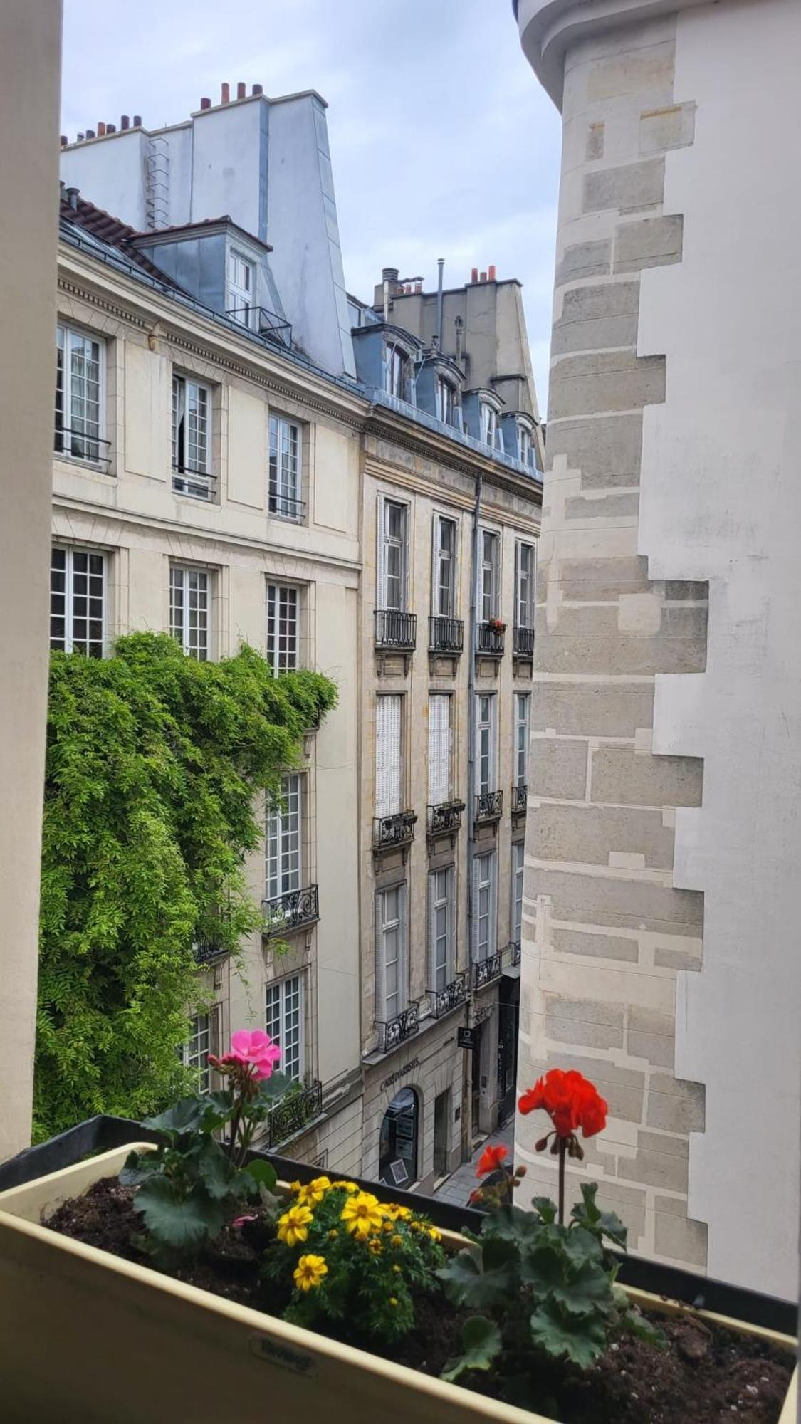 Apartment Ile Saint-louis Paris