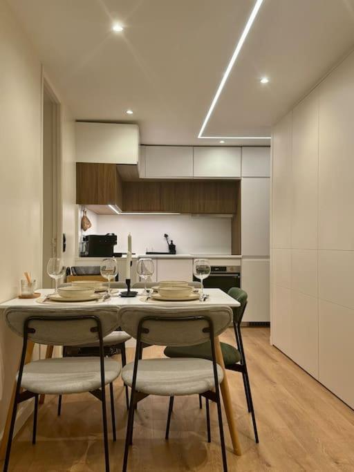 Appartamento Le Cocon Des Sablons - Tour Eiffel Champs Elysees