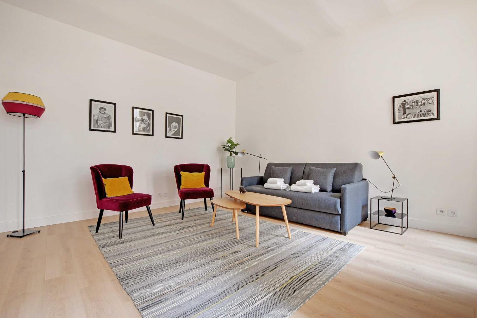 Authentic - 2br - 4p - Monnaie *