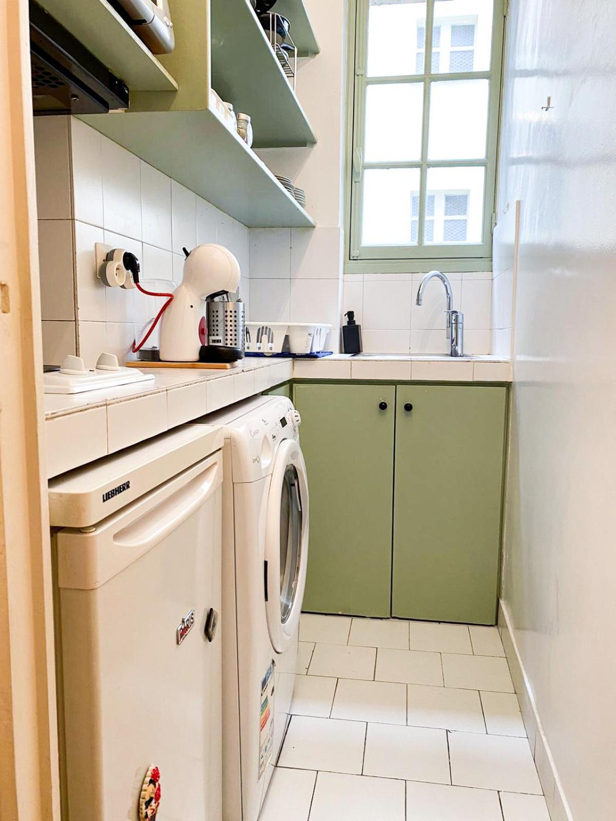 Piece Cosy A 5 Min De La Tour Eiffel A Pied Apartment *