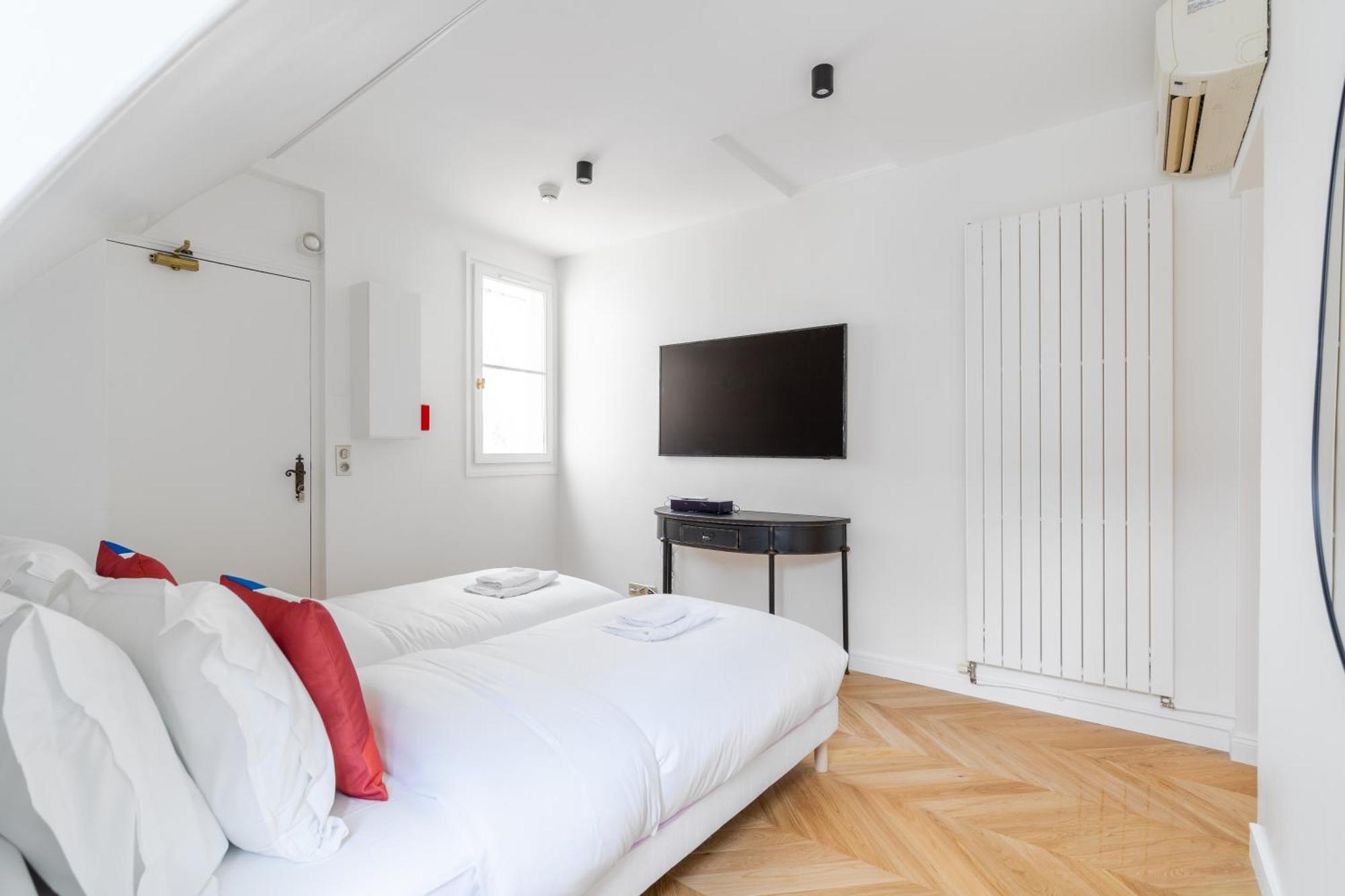 Hotelhome 16 Aparthotel 3*