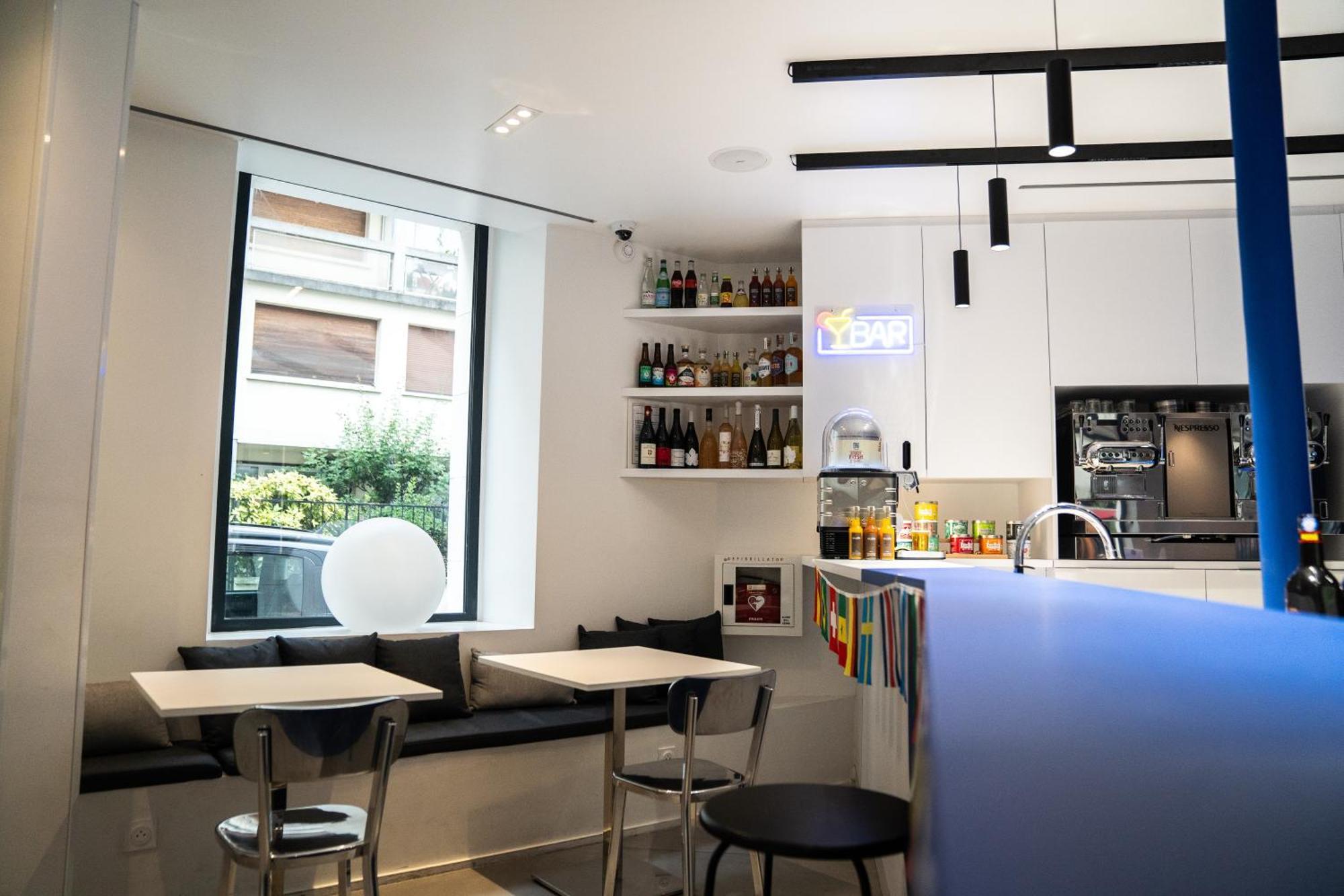 Hotel Graphik Montparnasse Parigi