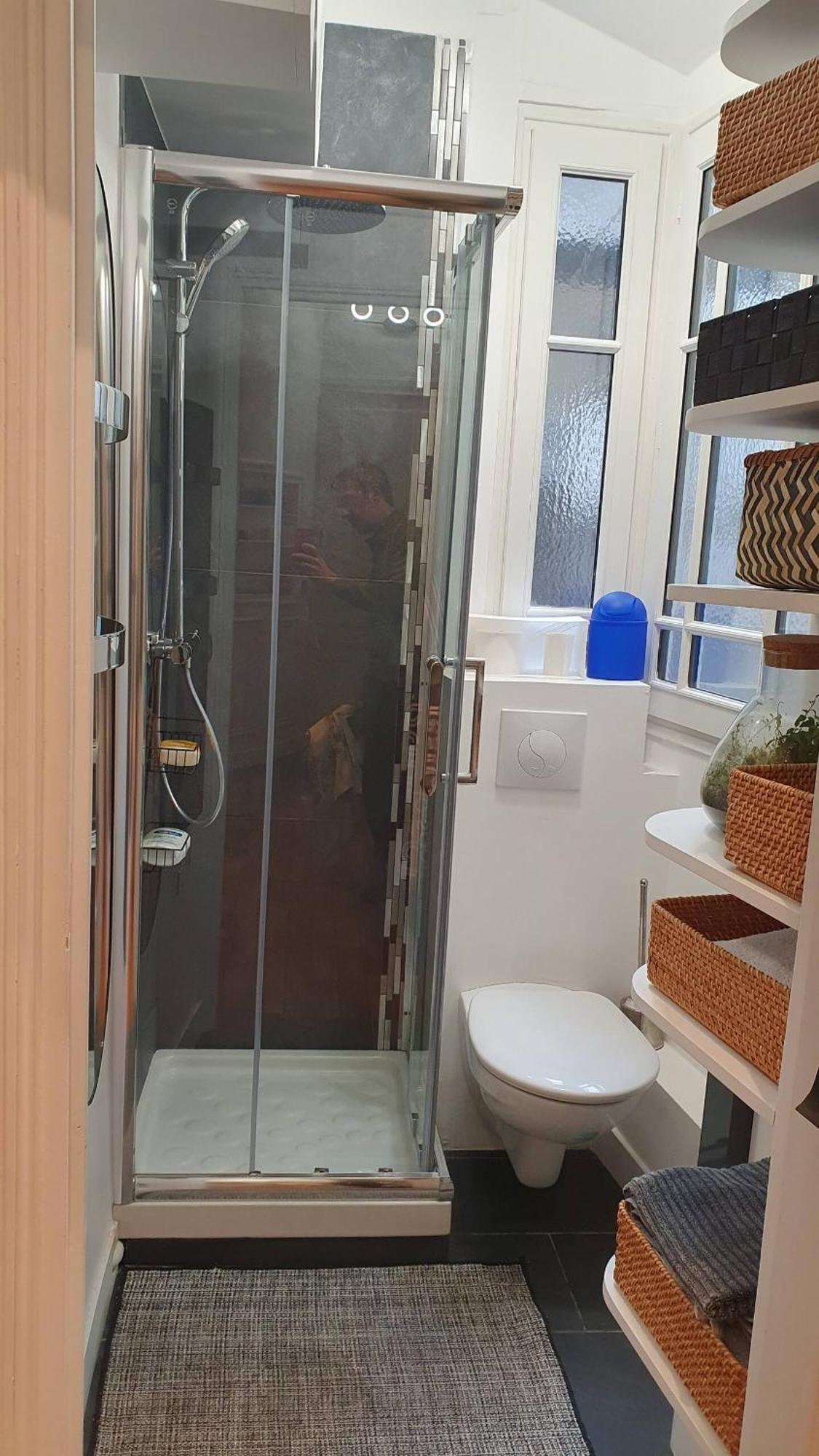 16m2 Dans Immeuble Hausmannien * Parigi