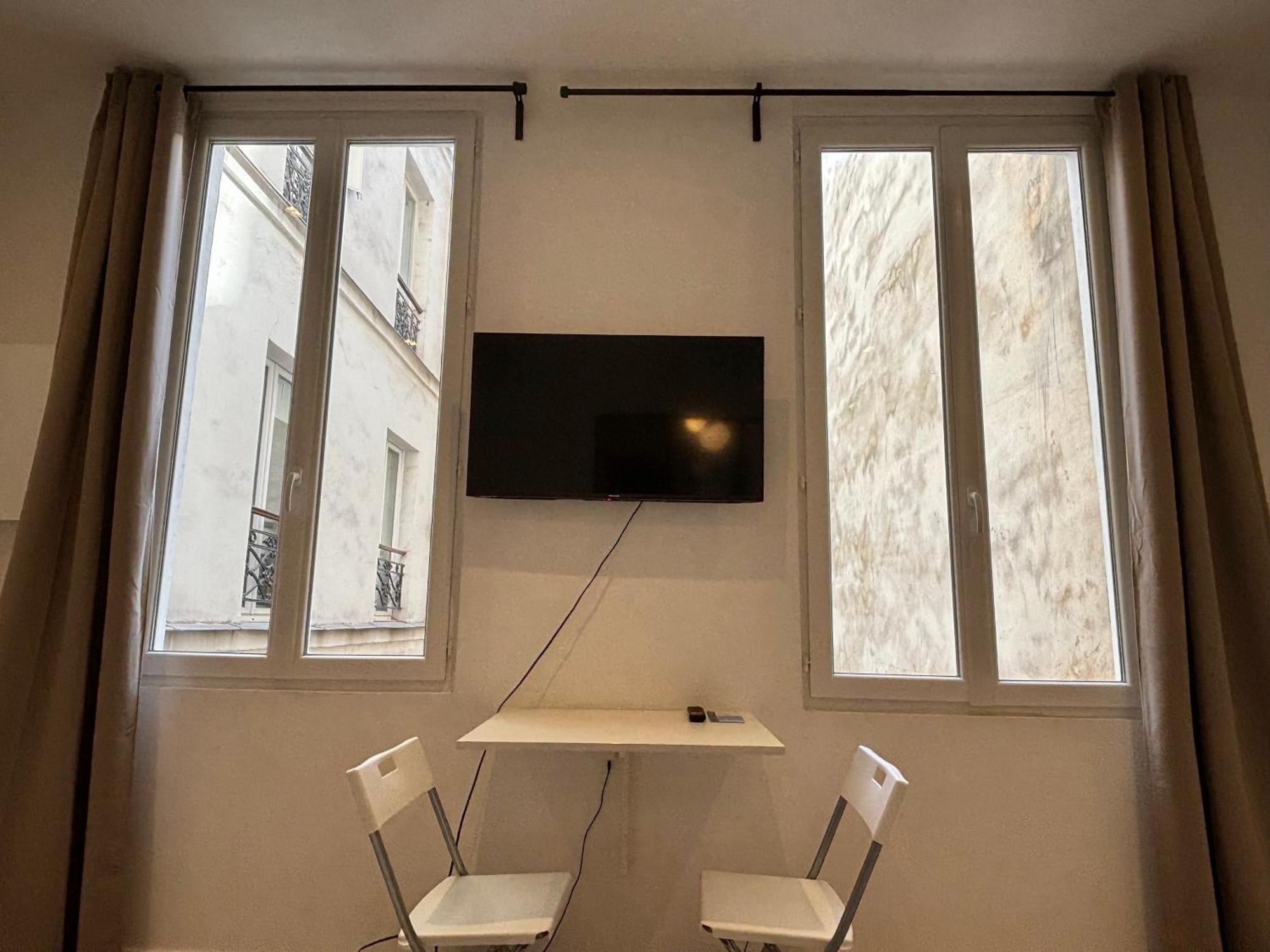 Apartment Contemporain Republique - Temple Paris