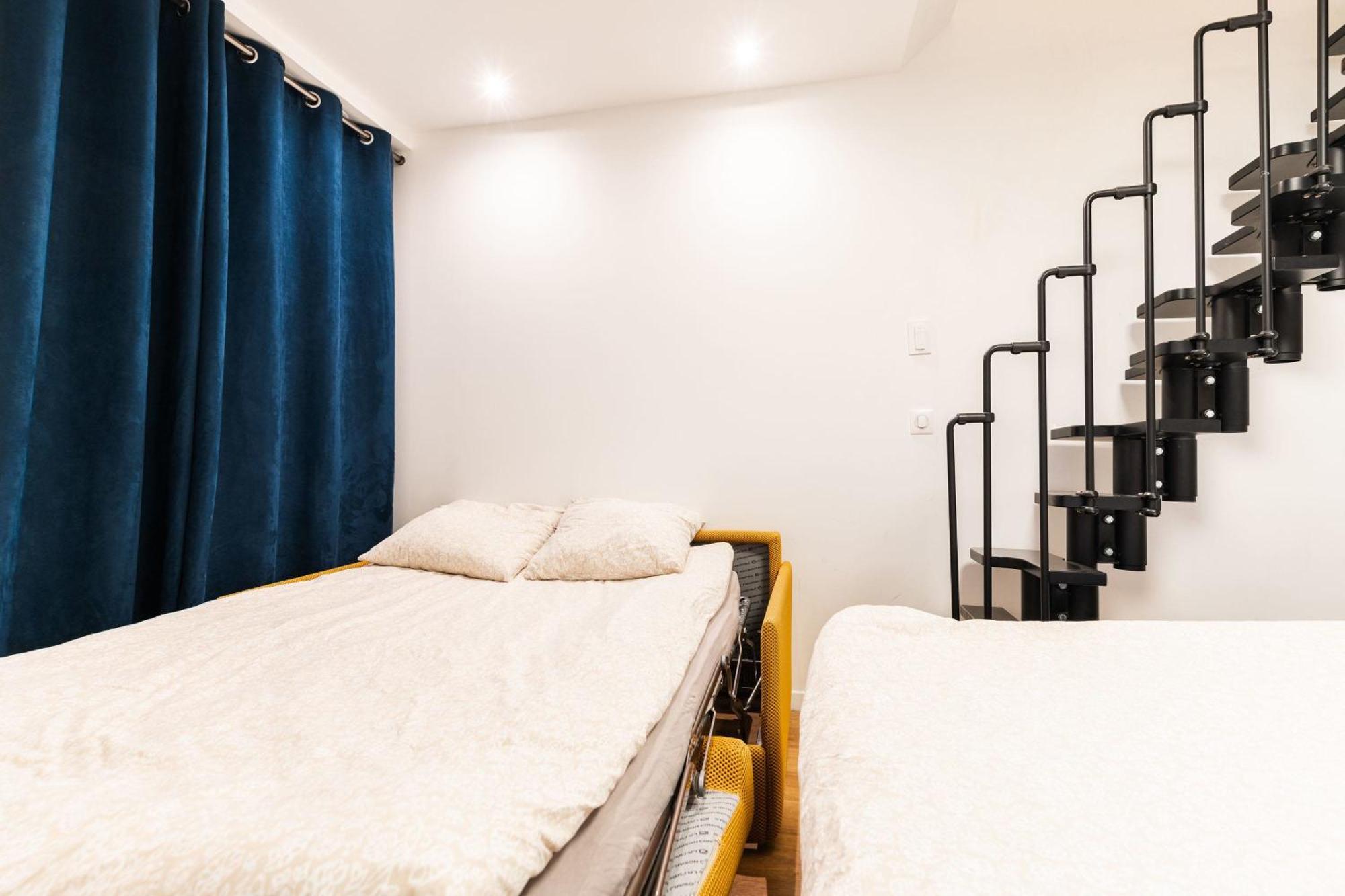Loft 4 Bedroom Montmartre Pigalle Ac By Lcc Agency * Parigi