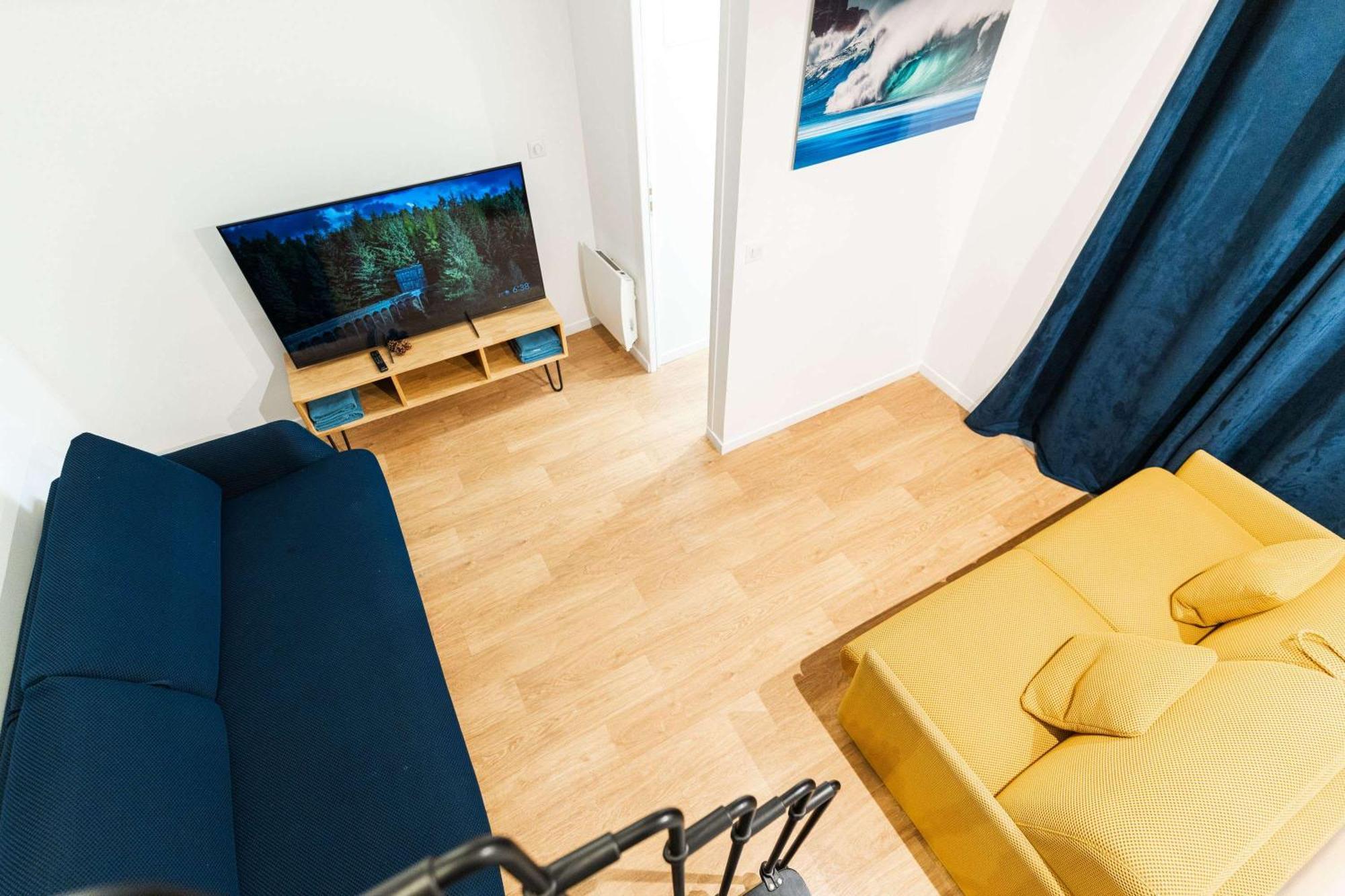 Loft 4 Bedroom Montmartre Pigalle Ac By Lcc Agency