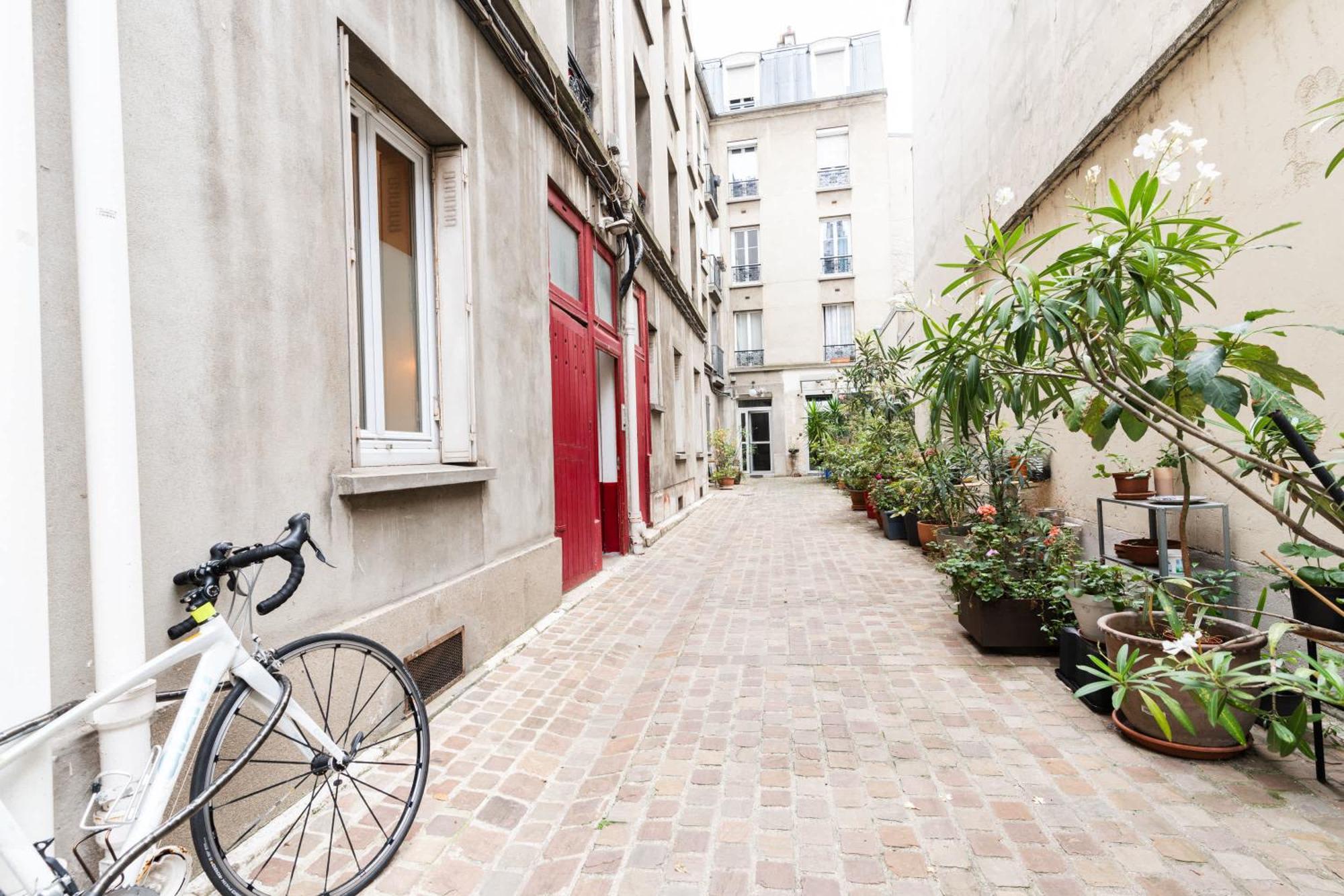 Appartamento Loft 4 Bedroom Montmartre Pigalle Ac By Lcc Agency Parigi
