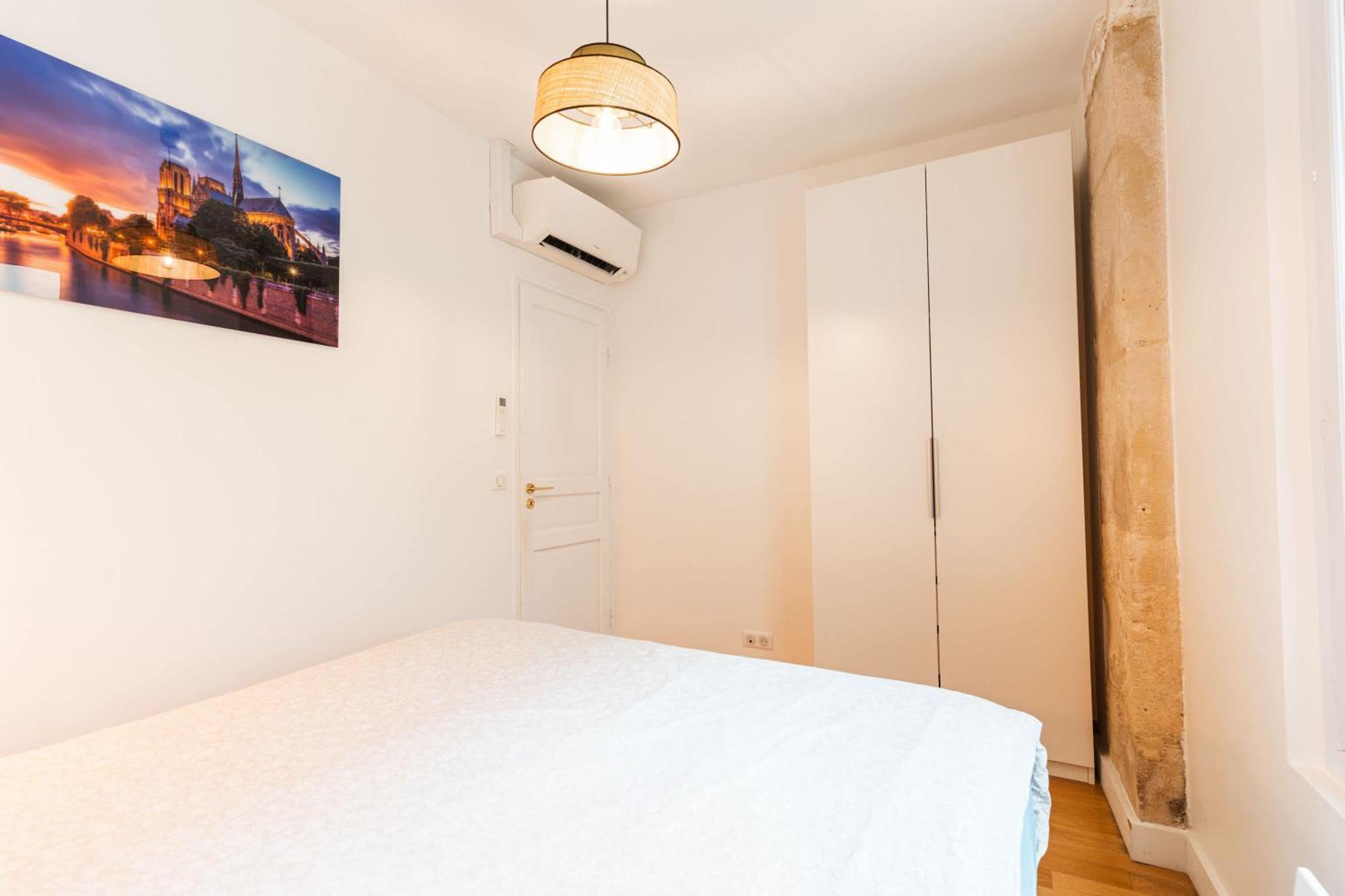 Loft 4 Bedroom Montmartre Pigalle Ac By Lcc Agency * Parigi