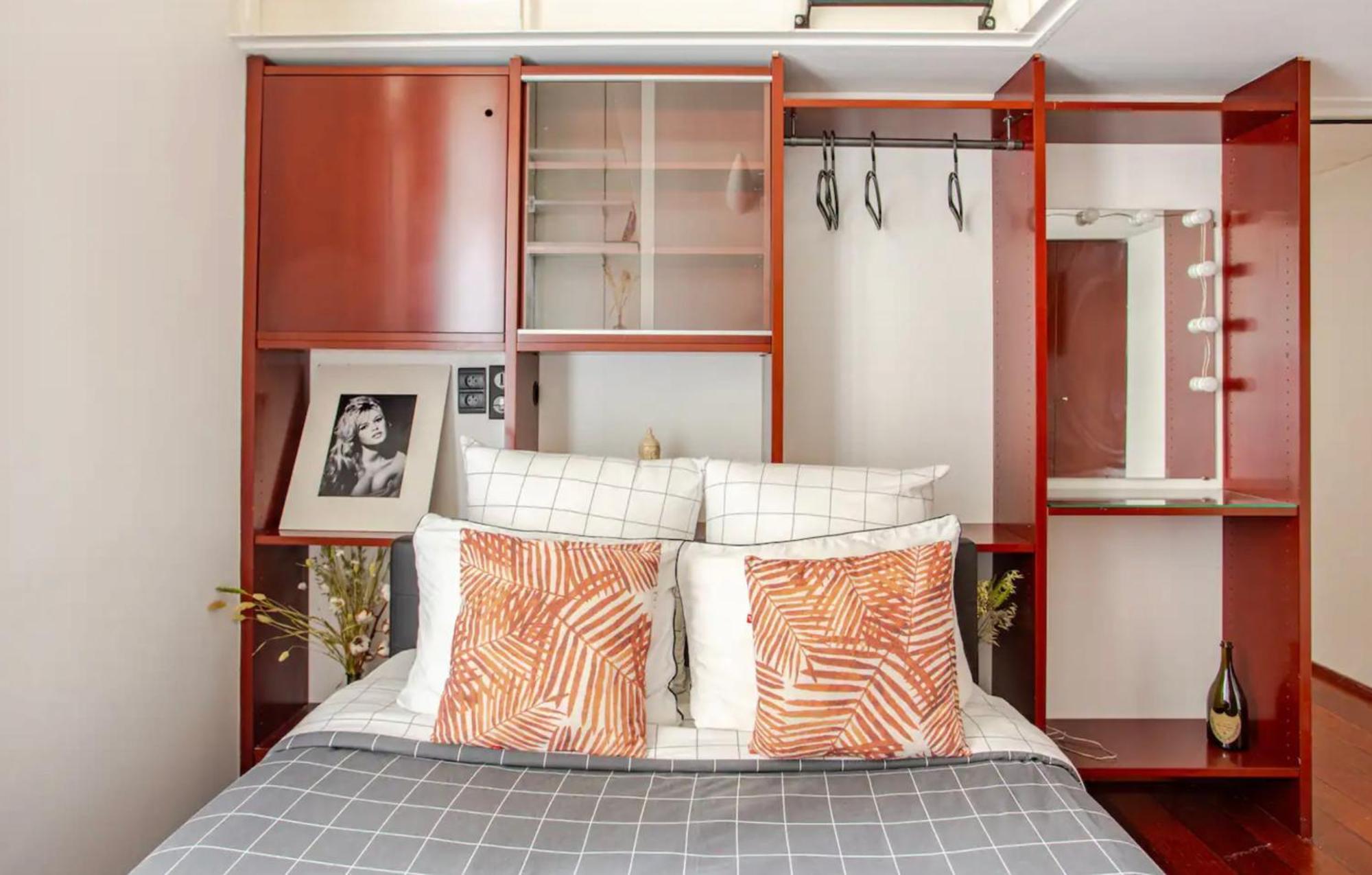 Chic Parisian Flat Apartment