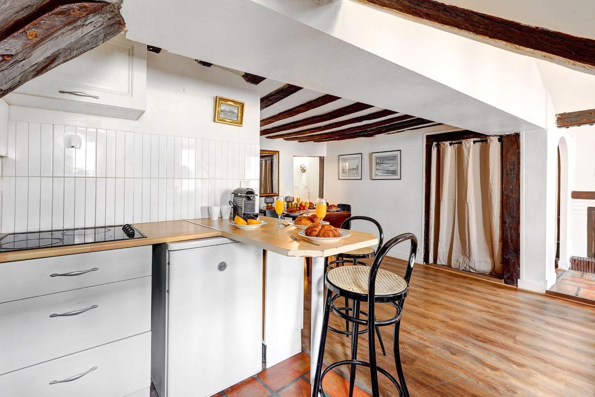 Ile Saint-louis - 2br - Cityapartmentstay Apartment Paris