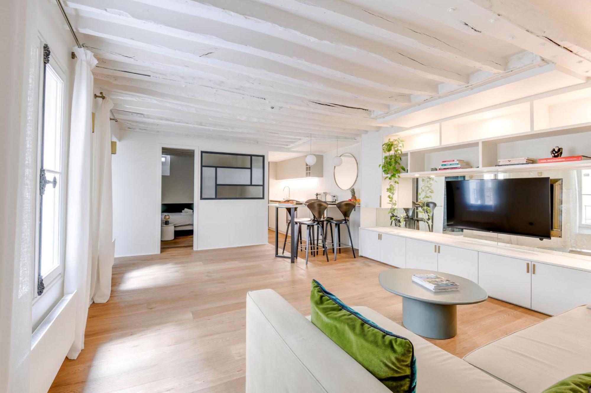 La Seine & Saint Germain - 2br - Cityapartmentstay * Paris