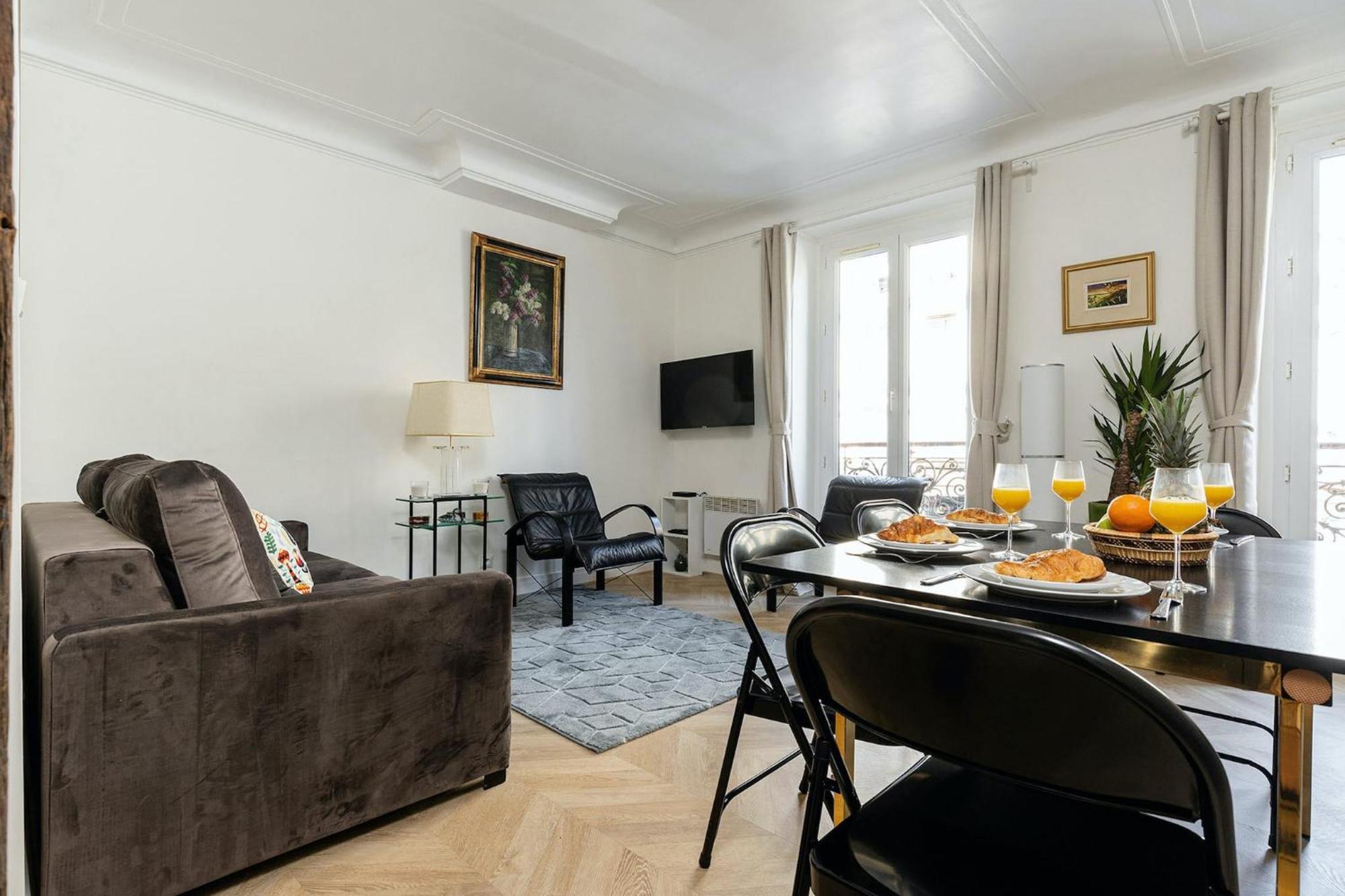 Jardin Du Luxembourg & Pantheon - Cityapartmentstay Parigi