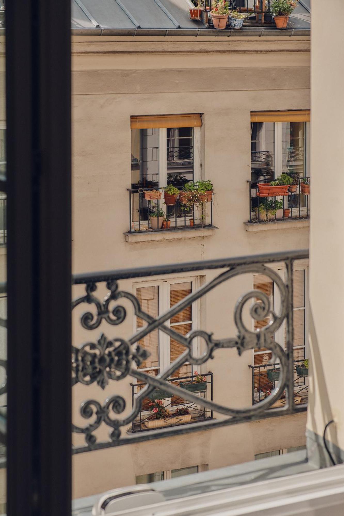 Nestay Sentier Aparthotel Paris