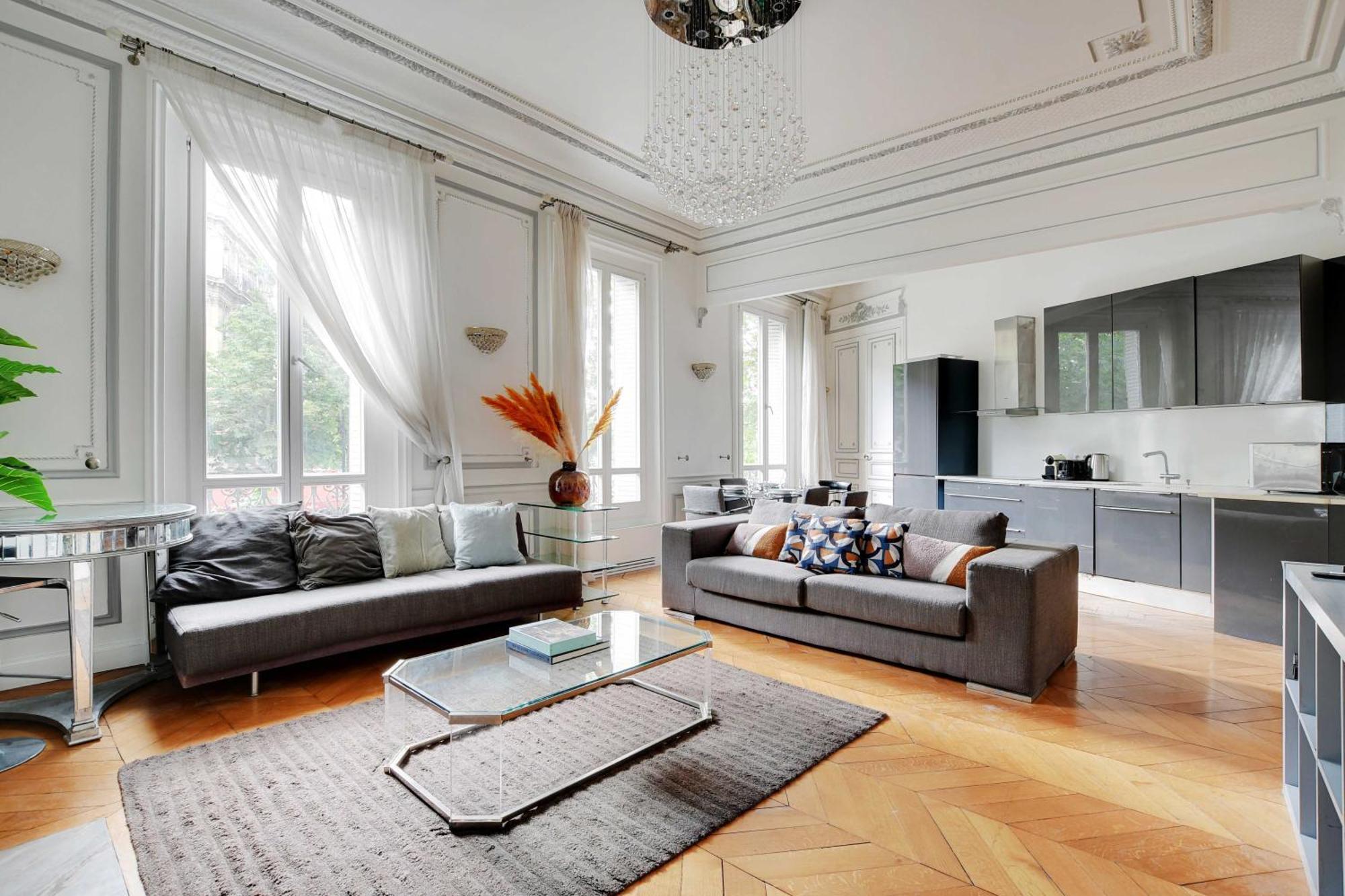 Appartamento Magnificent Appt - 2bd-4p - Georges V - Champs-elysees