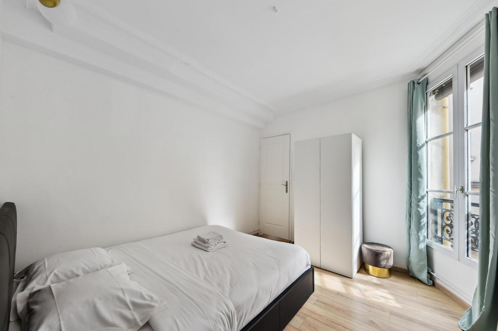 Montmartre 2br Cozy Parigi