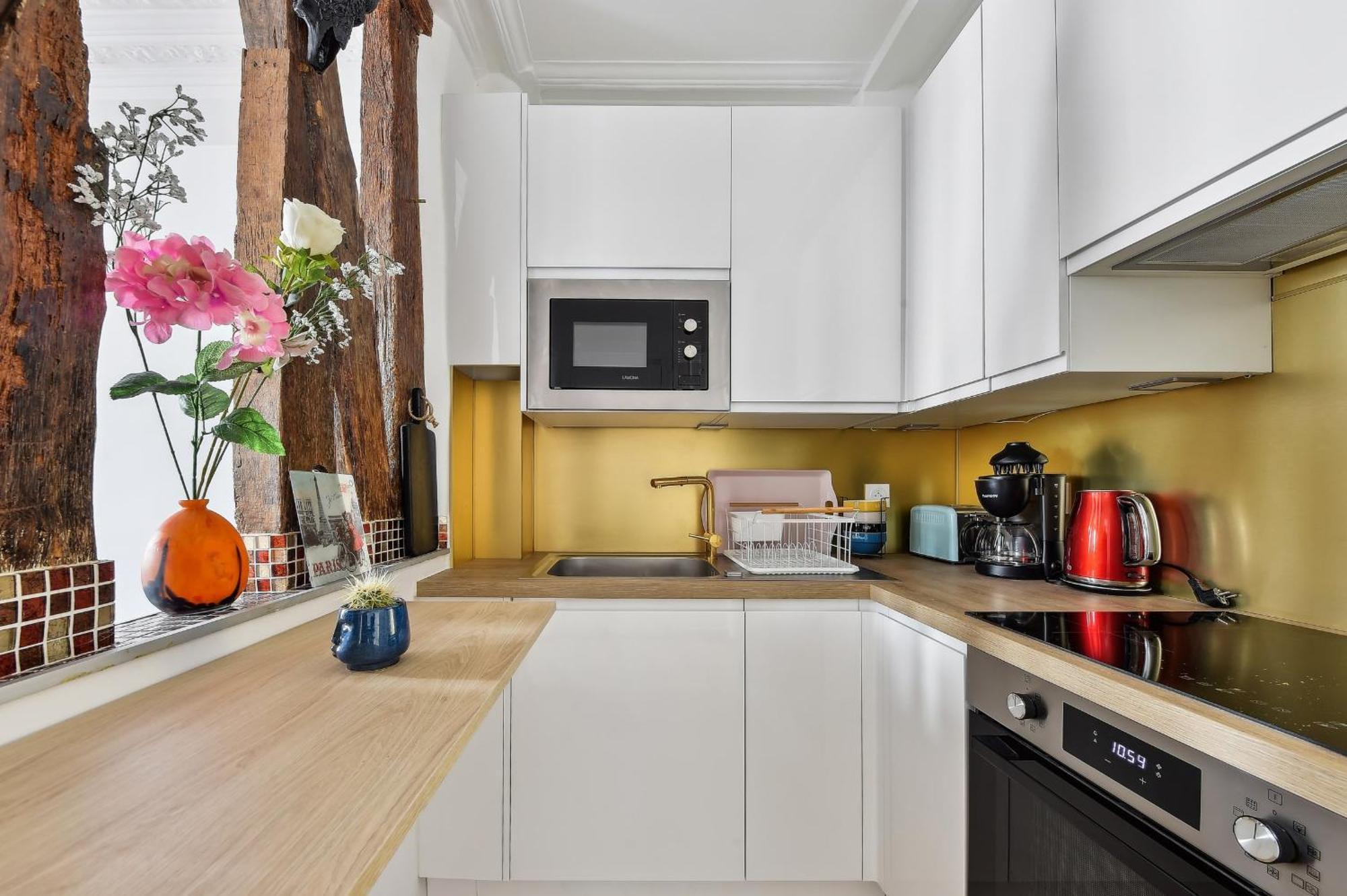 Montmartre 2br Cozy Appartamento Parigi