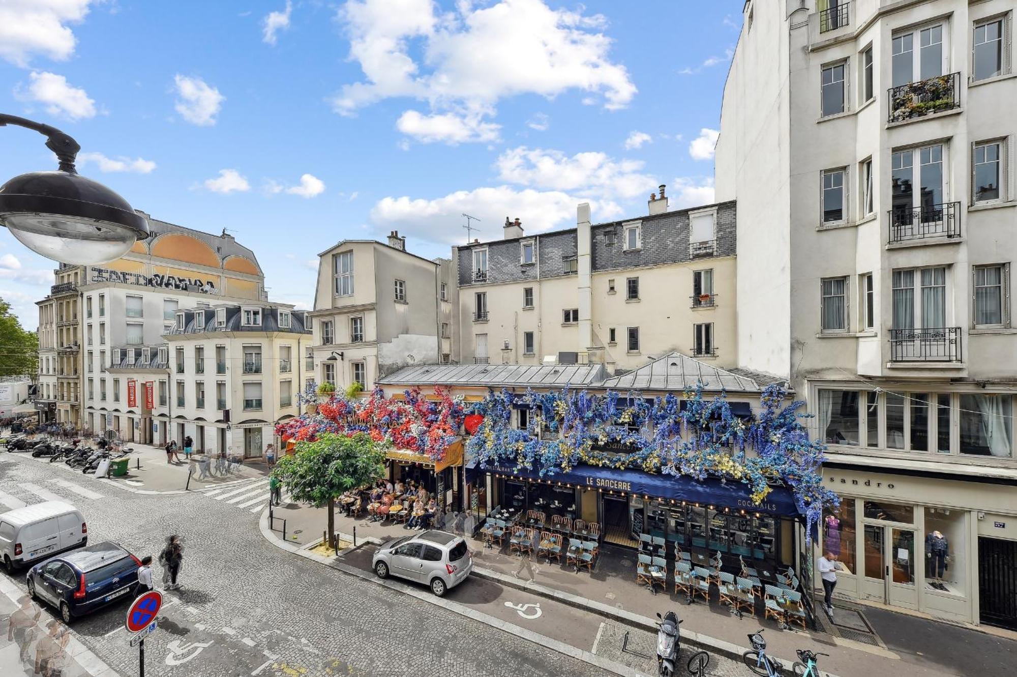 Montmartre 2br Cozy Parigi