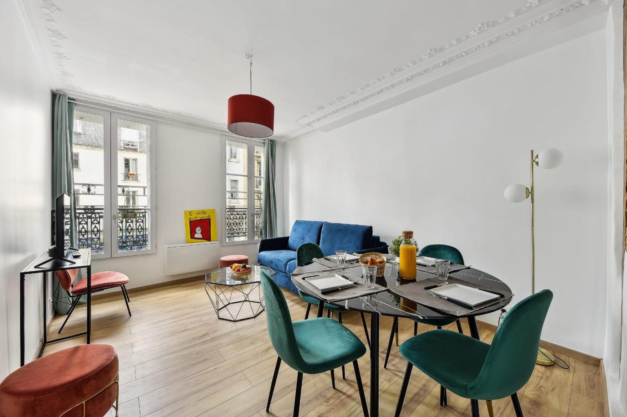 Montmartre 2br Cozy Parigi