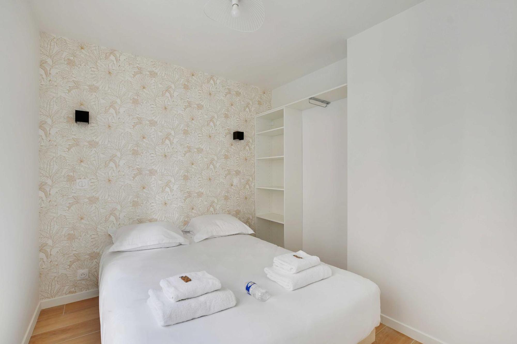 Holiday home Republique Paris
