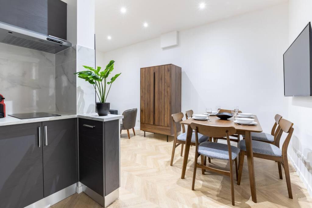 Fleurus Luxembourg Luxury 6p 2br Appartamento Parigi
