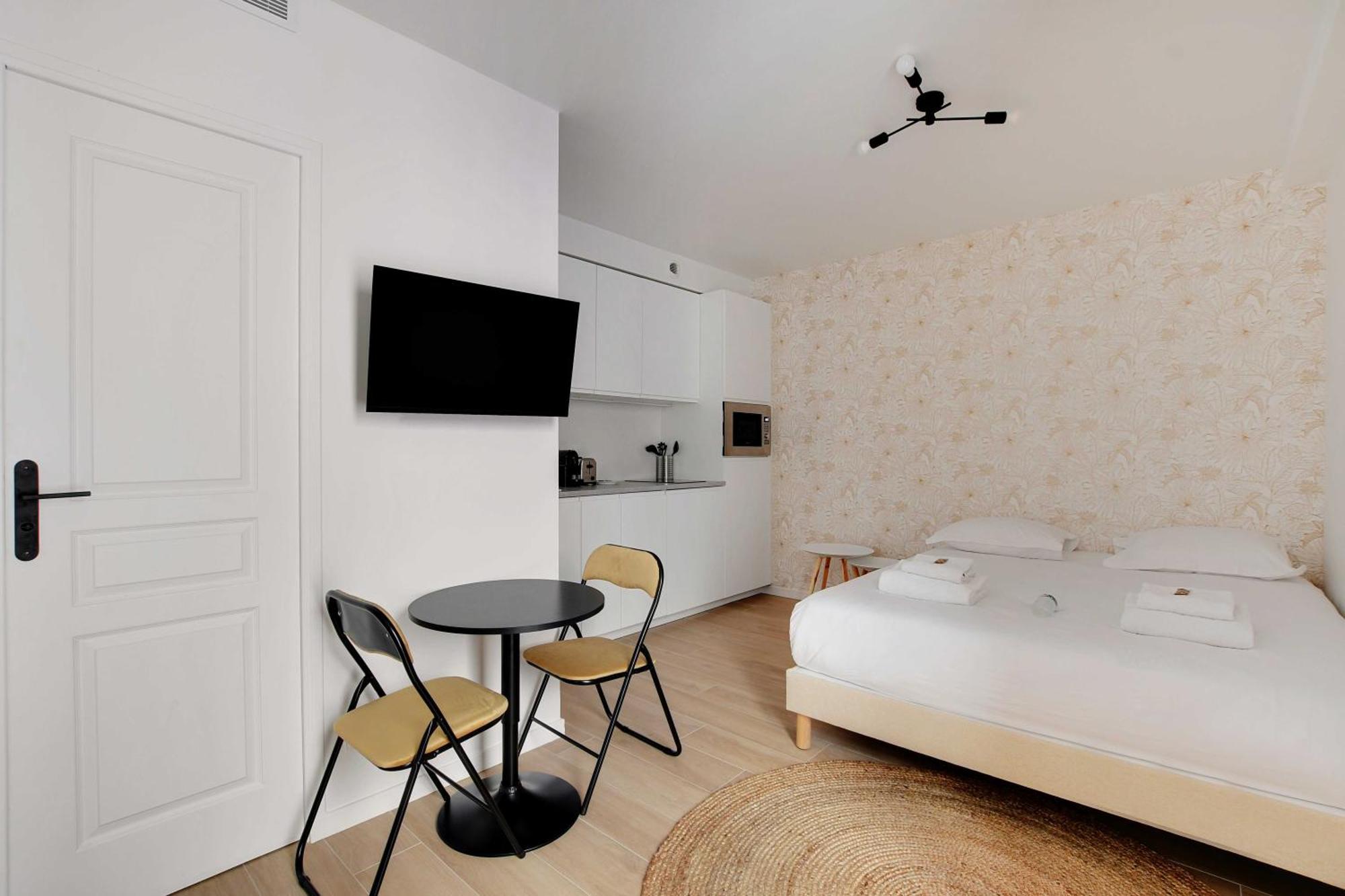 Republique Holiday home