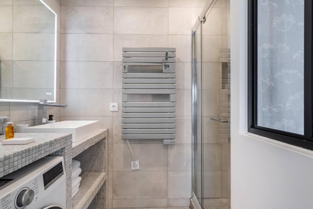 Renovated Close To Opera Appartamento
