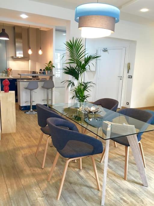 Newly Renovated Spacious In Montorgeuil Area * Paris