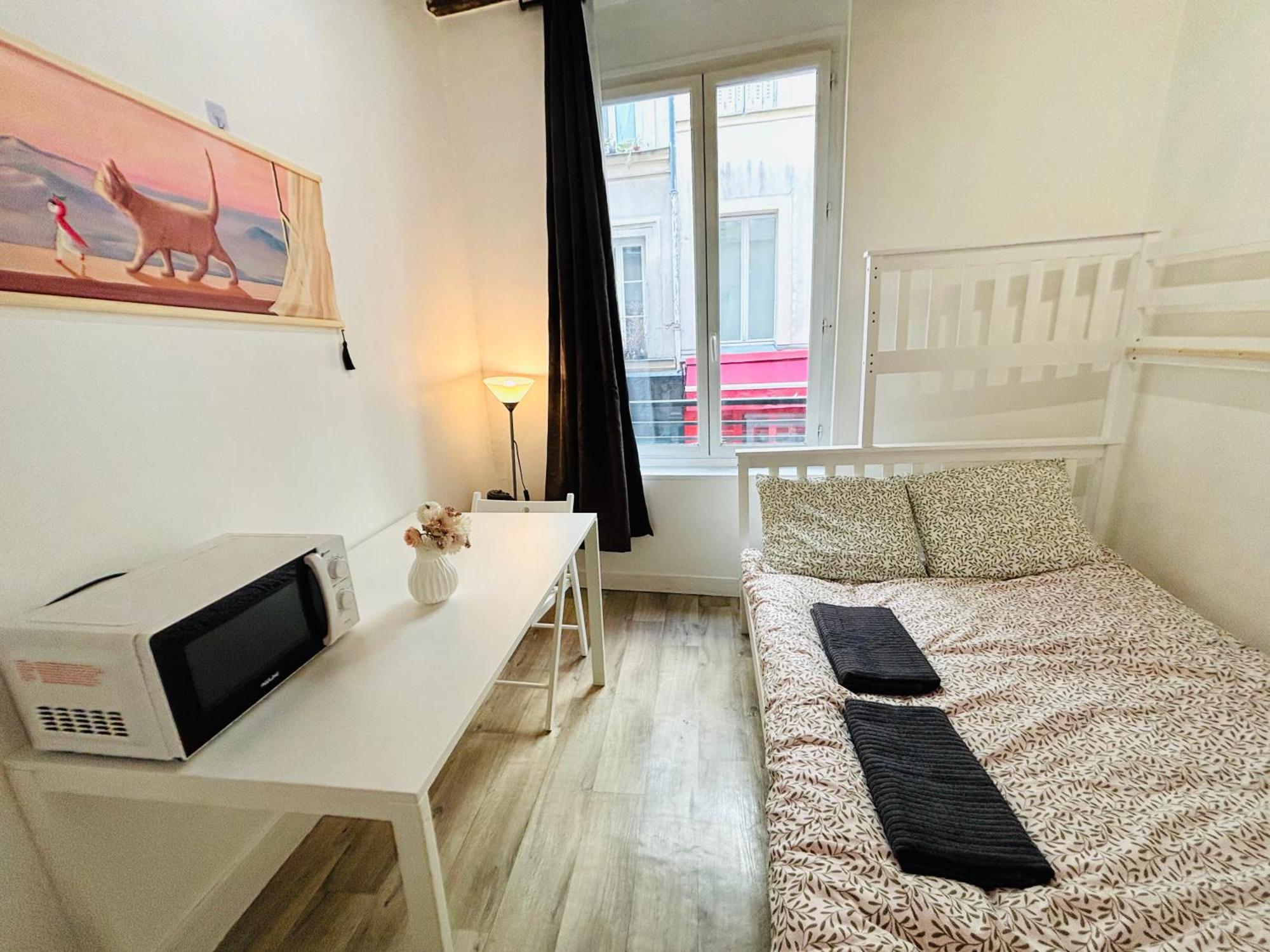 Apartment Dream Dwell - Cozy Family Near Quartier Marais Iiie *