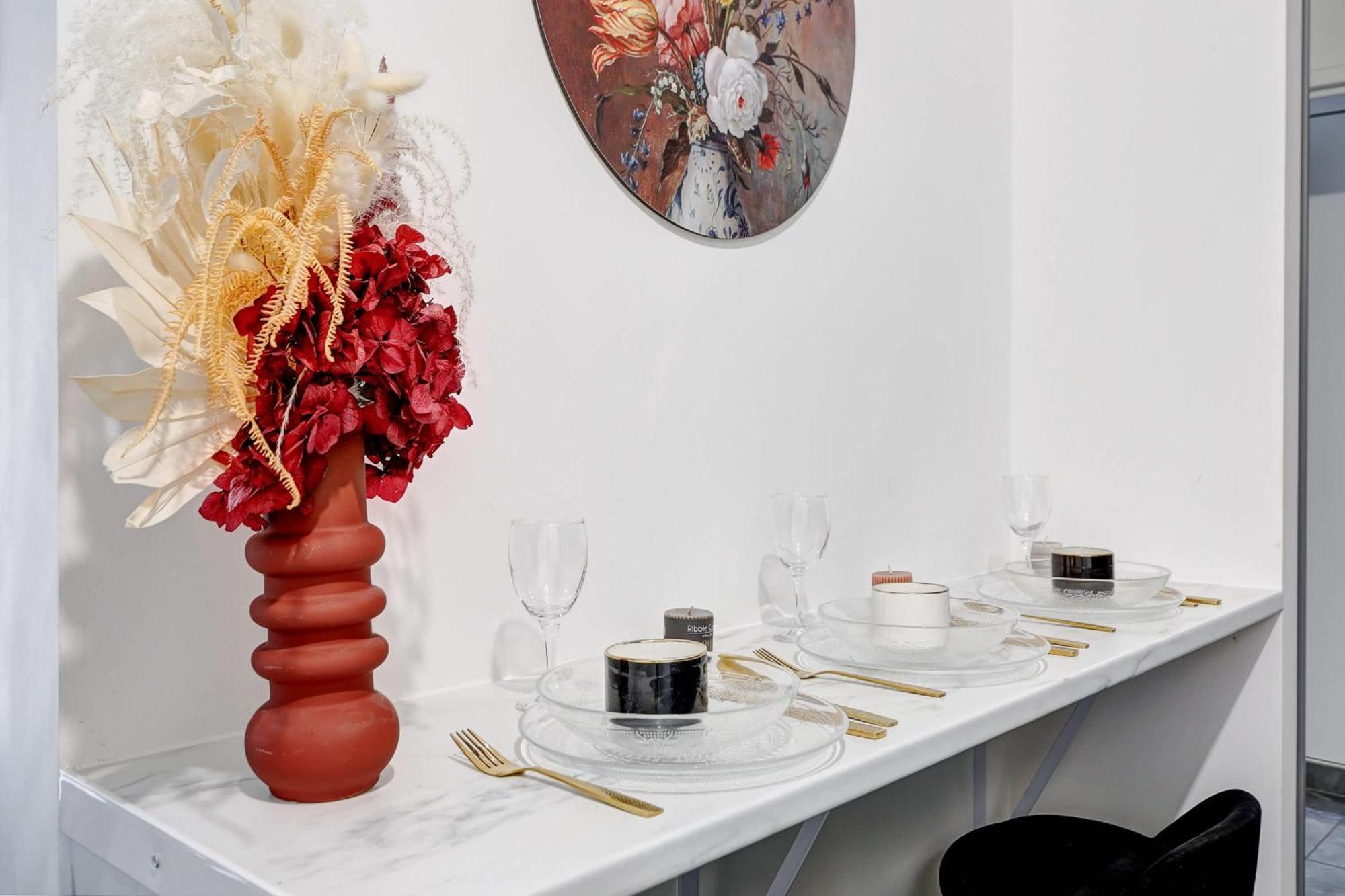 Confort Et Style Moderne A 2 Pas De La Appartamento
