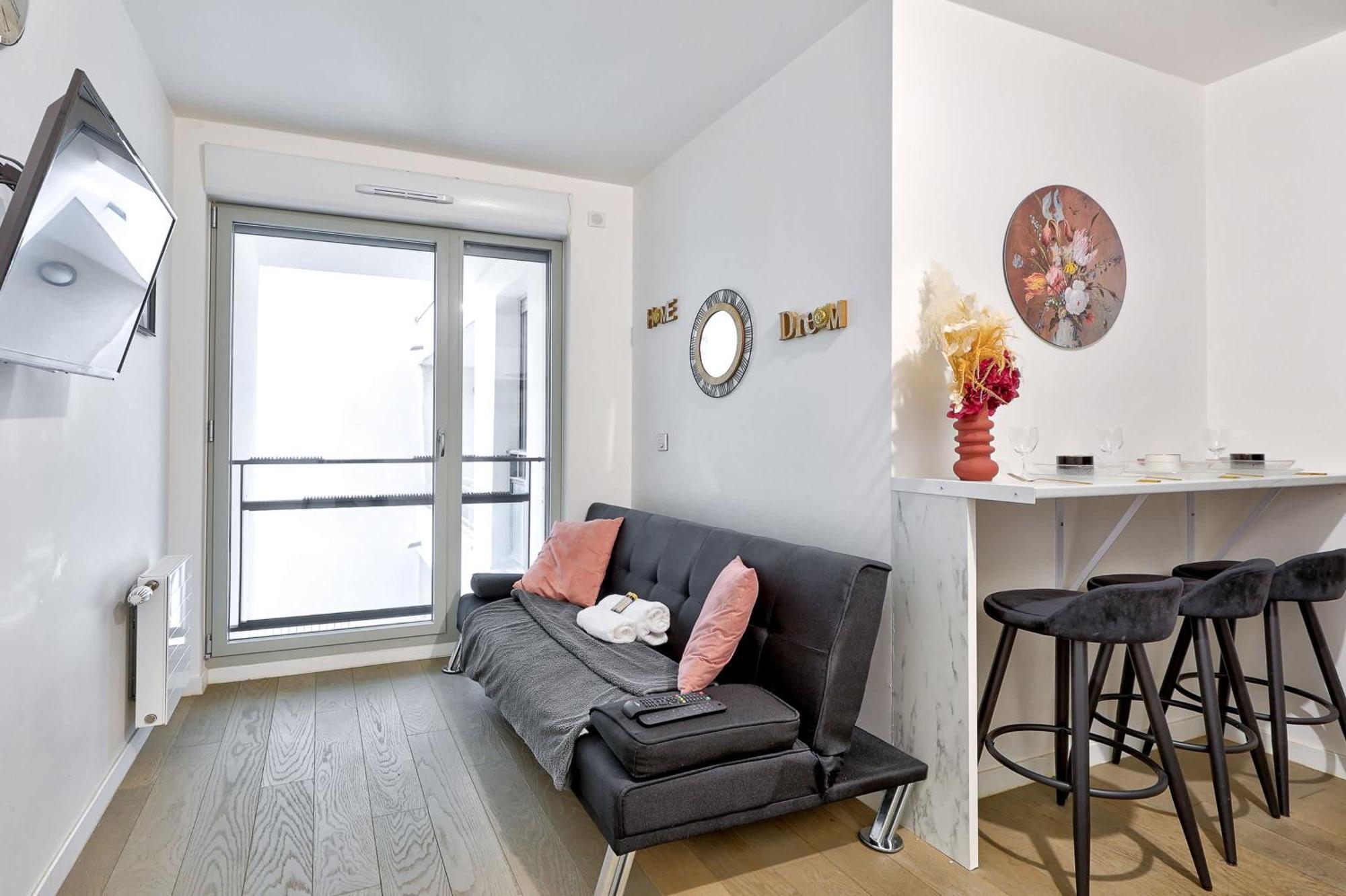 Confort Et Style Moderne A 2 Pas De La * Parigi