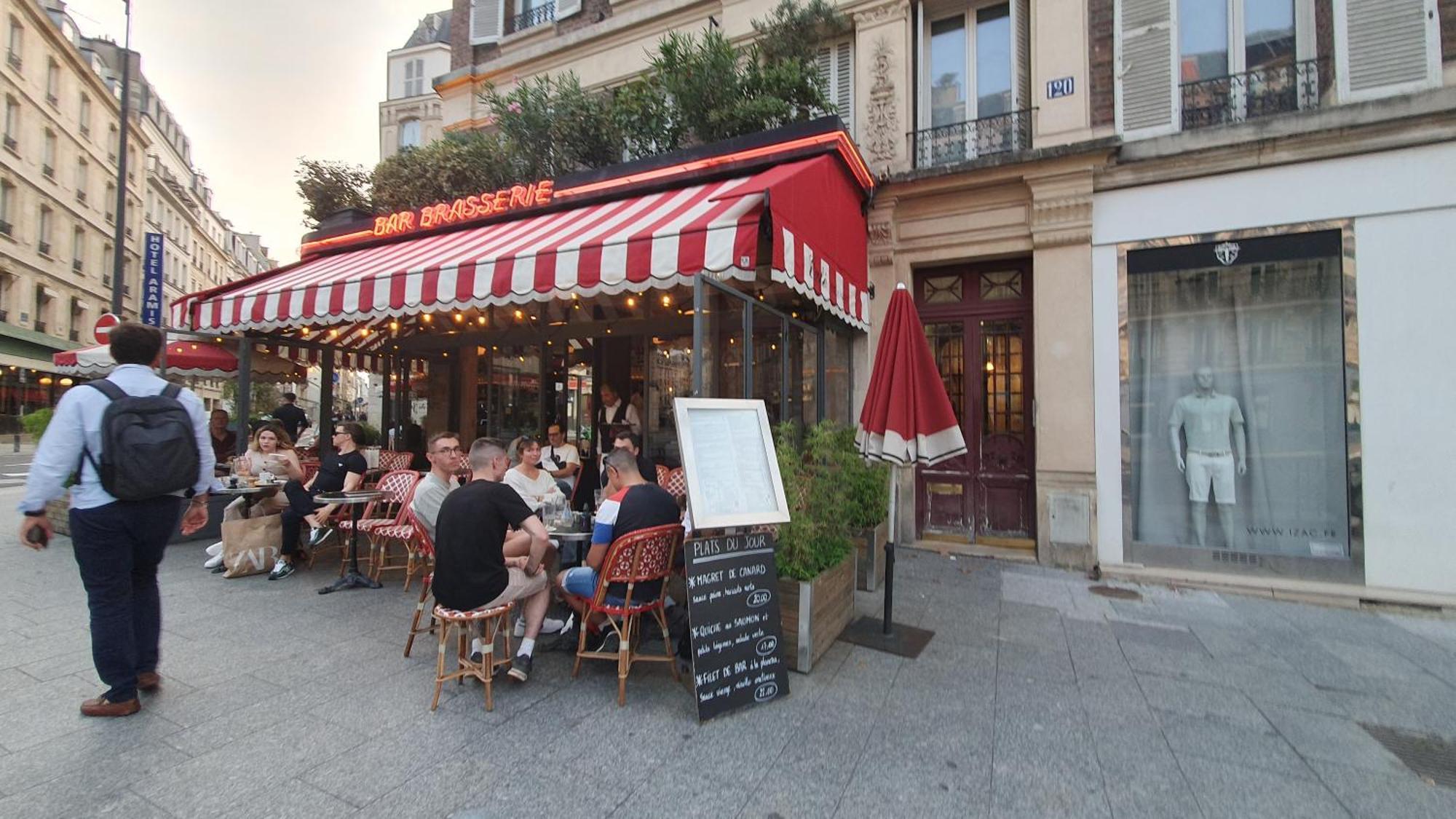 1 Minute Gare Montparnasse , Center , Front Metro,close To Eiffel Tour And Louvre Meusm Appartamento *