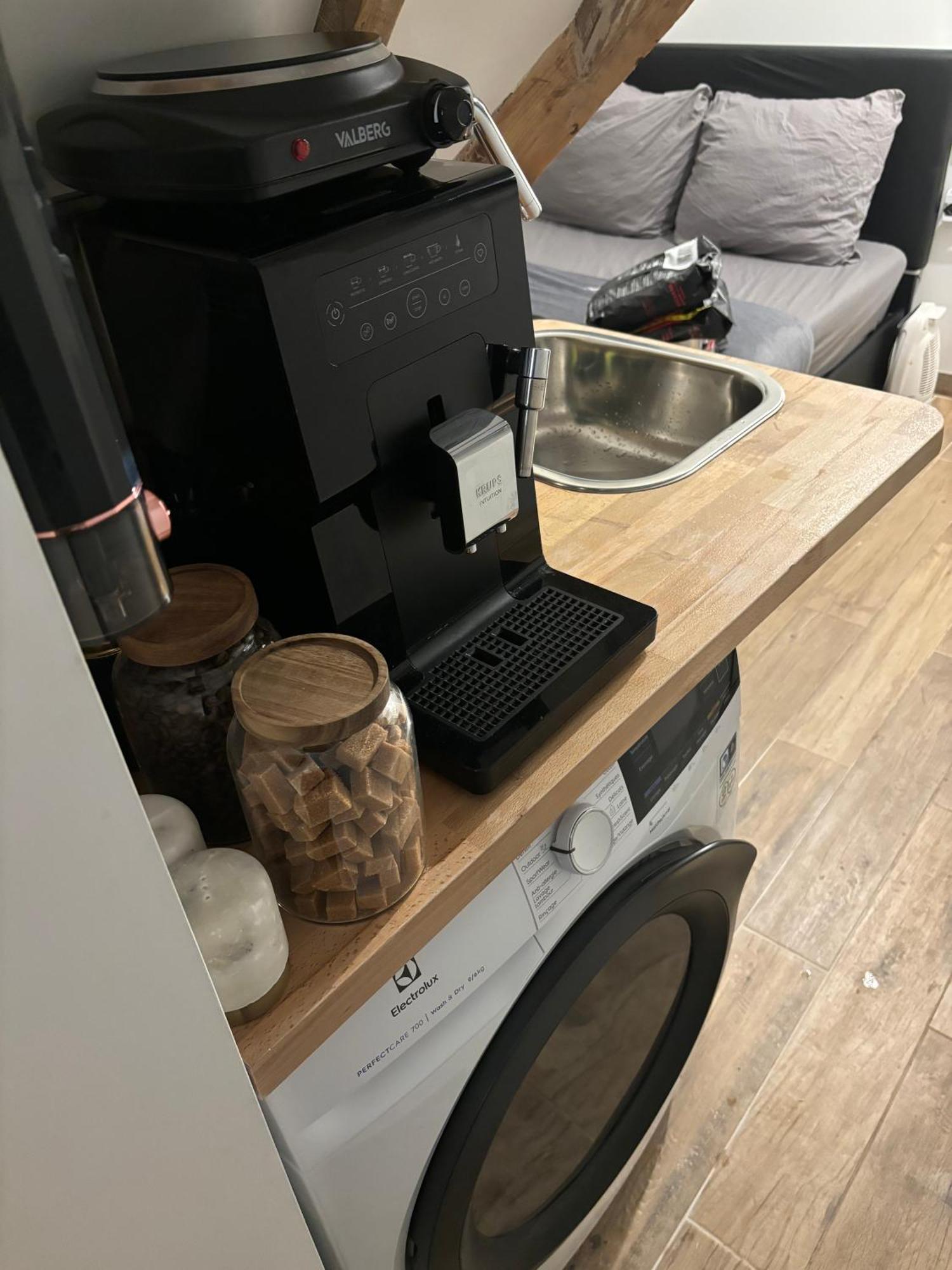 Apartment Petit A Proximite Des Galeries Lafayette Paris