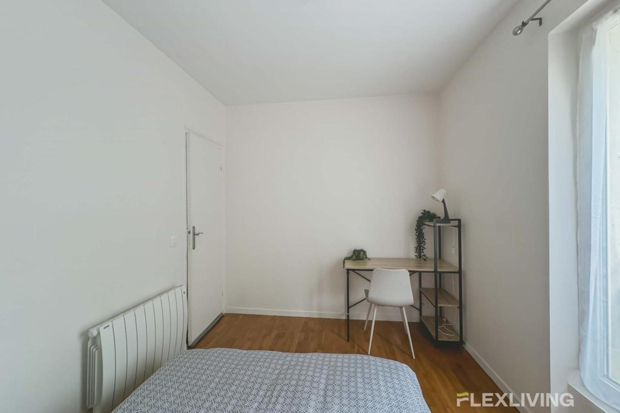 Flexliving - - * Parigi