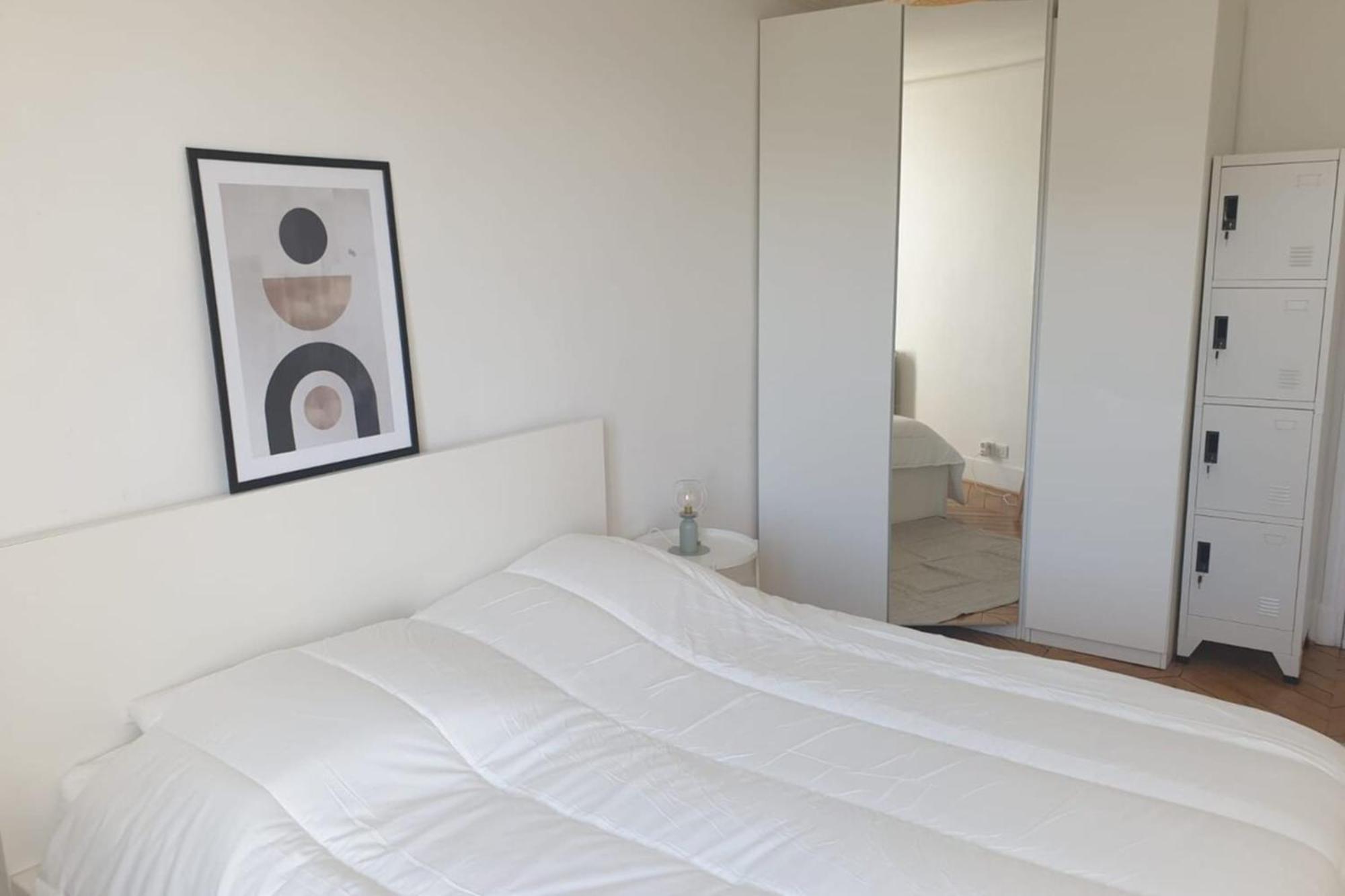 Flexliving - - Voltaire Parigi