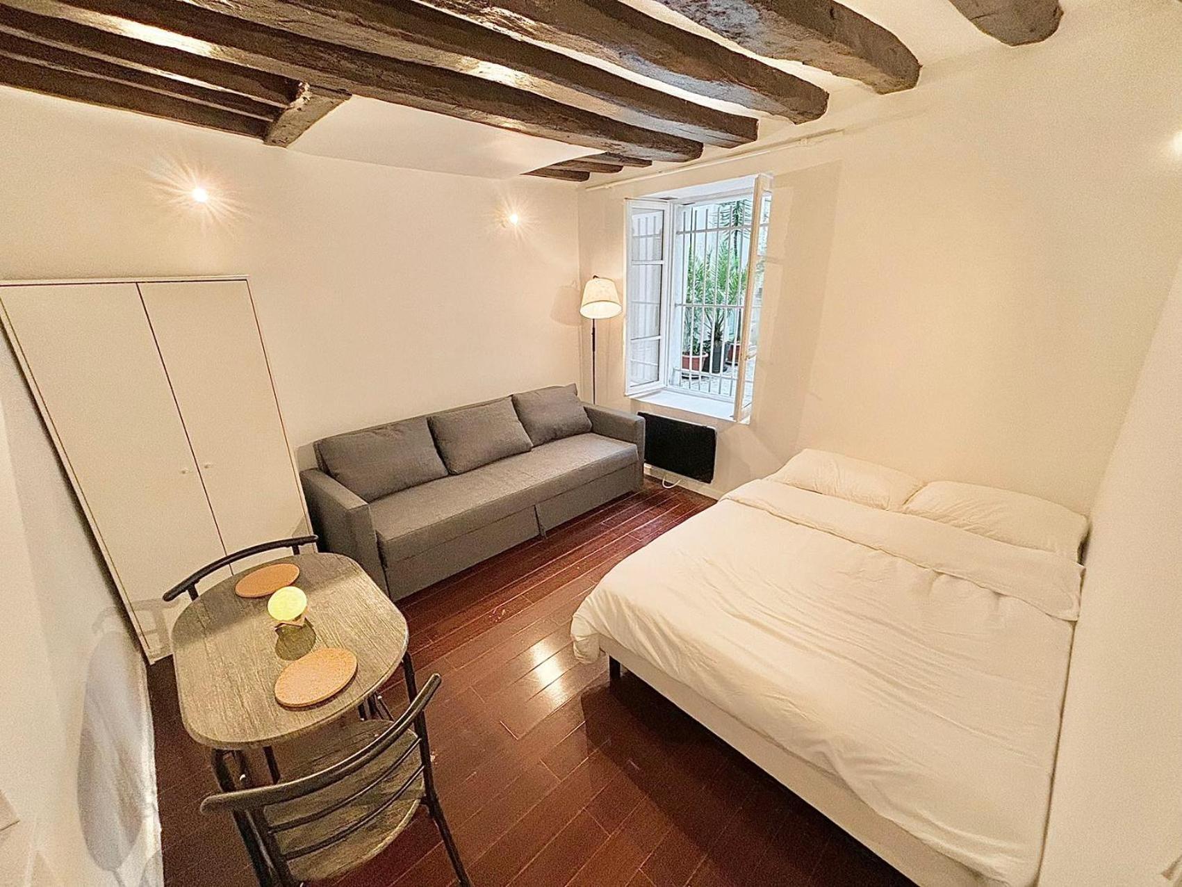 Cozy Near Marais On Rue Trousseau